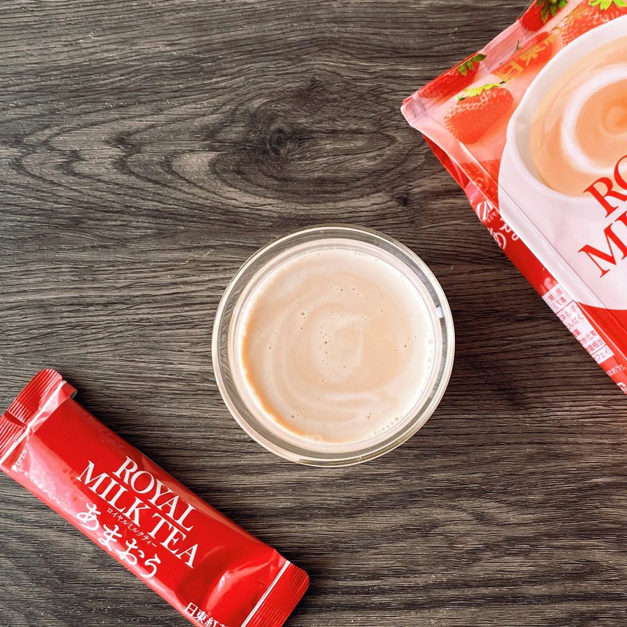 Nittoh Kocha Instant Royal Milk Tea - Amaou Strawberry Flavor (8 Sticks) | Premium Japanese Powdered Milk Tea Mix | Perfect for Breakfast, Office Snack & Afternoon Tea Time