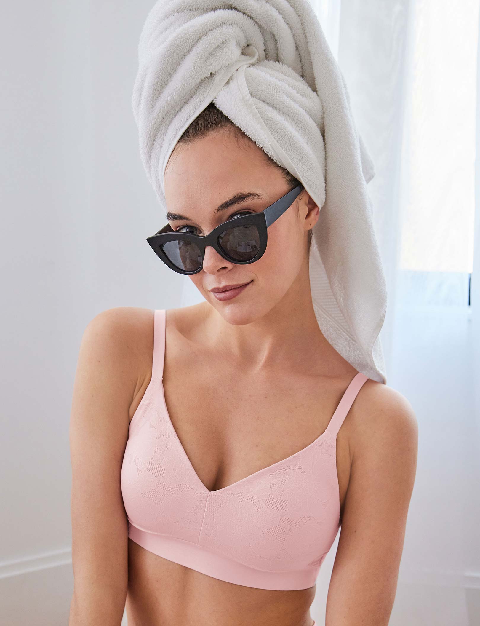 Second Skin Comfort Lace Bralette - Ultra Soft Wireless Bra for Women | Perfect for Yoga, Lounge & Everyday Wear
