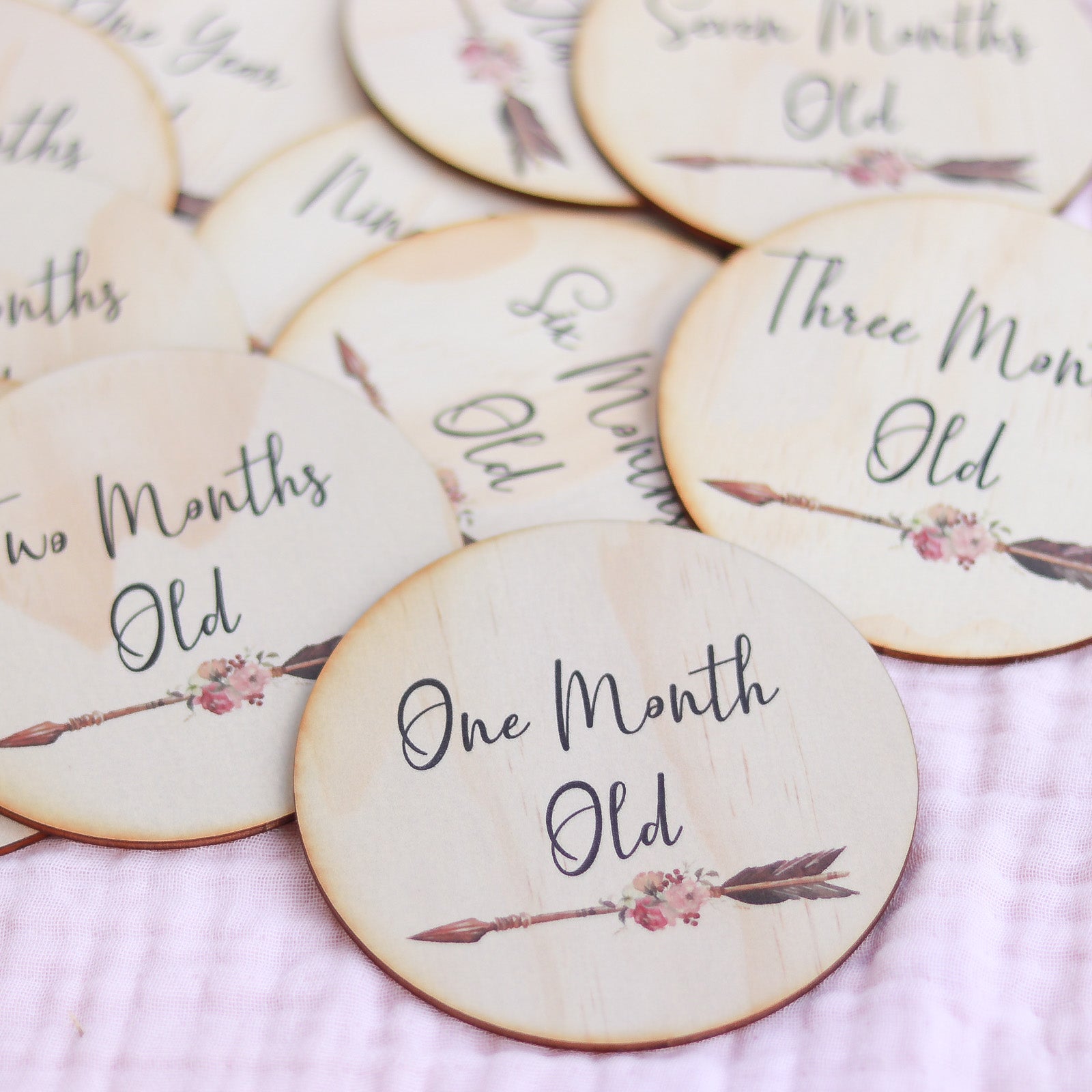 Boho Arrow Monthly Milestone Disc Set - Perfect for Baby Photo Shoots, Nursery Decor, and First Birthday Celebrations
