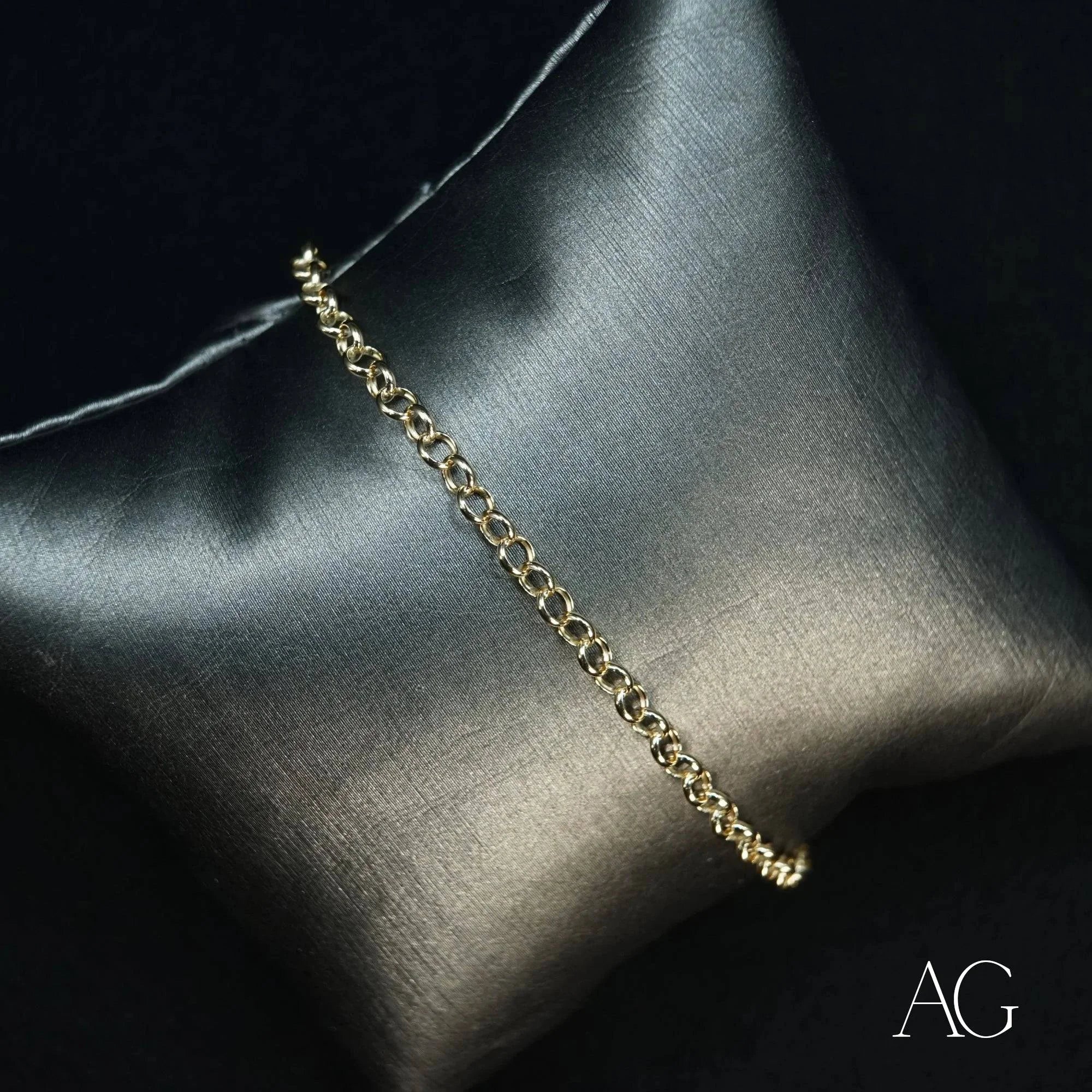 18k Gold Heart Bracelet for Kids - Timeless & Elegant Jewelry Gift for Girls - Perfect for Birthdays, Holidays & Special Occasions