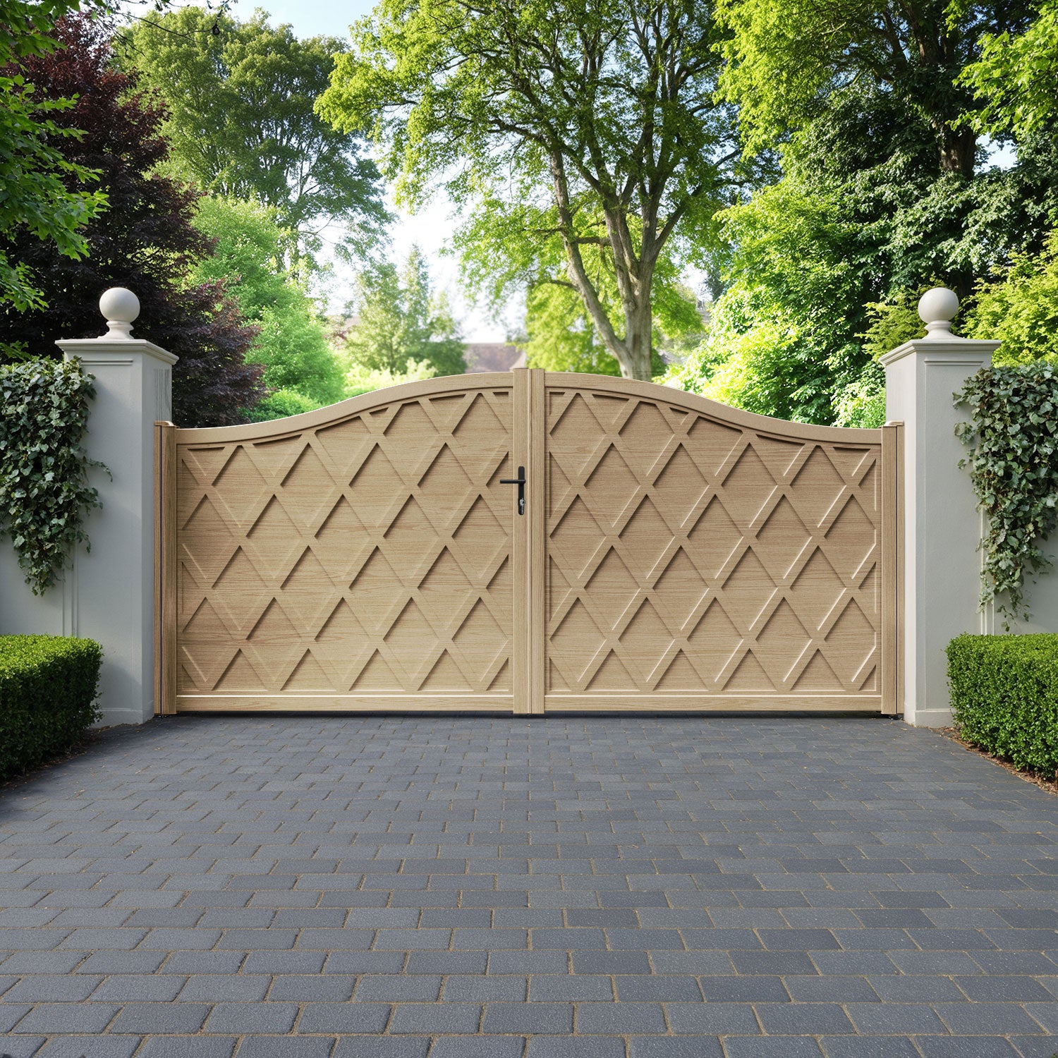 Ashfield Aluminum High Middle Driveway Gate - Durable & Secure Driveway Entrance Solution for Homes, Farms & Commercial Properties