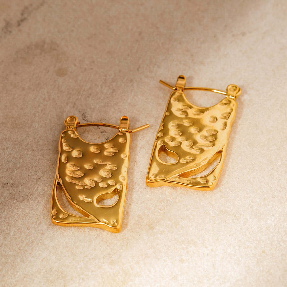 18K Gold Plated Geometric Hollow Rectangle Hoop Earrings for Women - Trendy Minimalist Dangle Earrings for Everyday Wear, Party & Date Night | JDE014