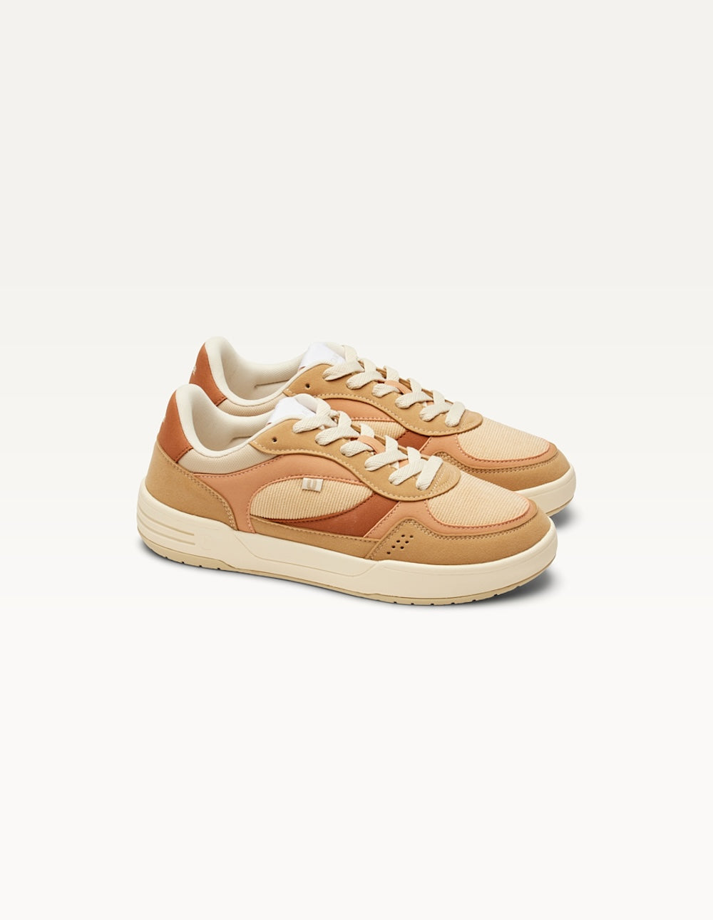Stylish Axelle Low Baskets in Beige Peach Cream - Perfect for Casual Outfits, Summer Walks & Everyday Comfort