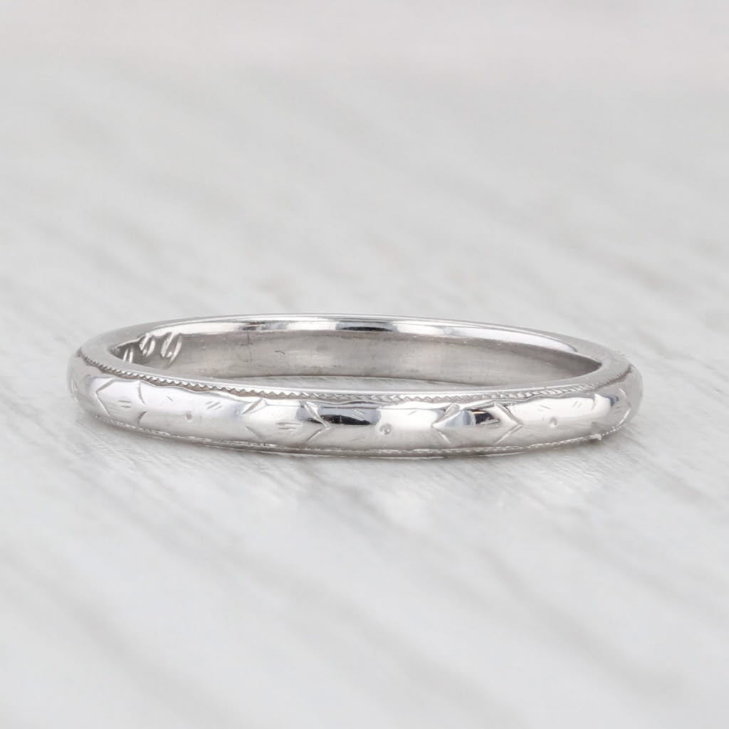 Antique Floral Engraved Wedding Band Ring - 18k White Gold Stackable Size 5 - Perfect for Bridal Jewelry, Anniversary Gifts & Everyday Elegant Wear
