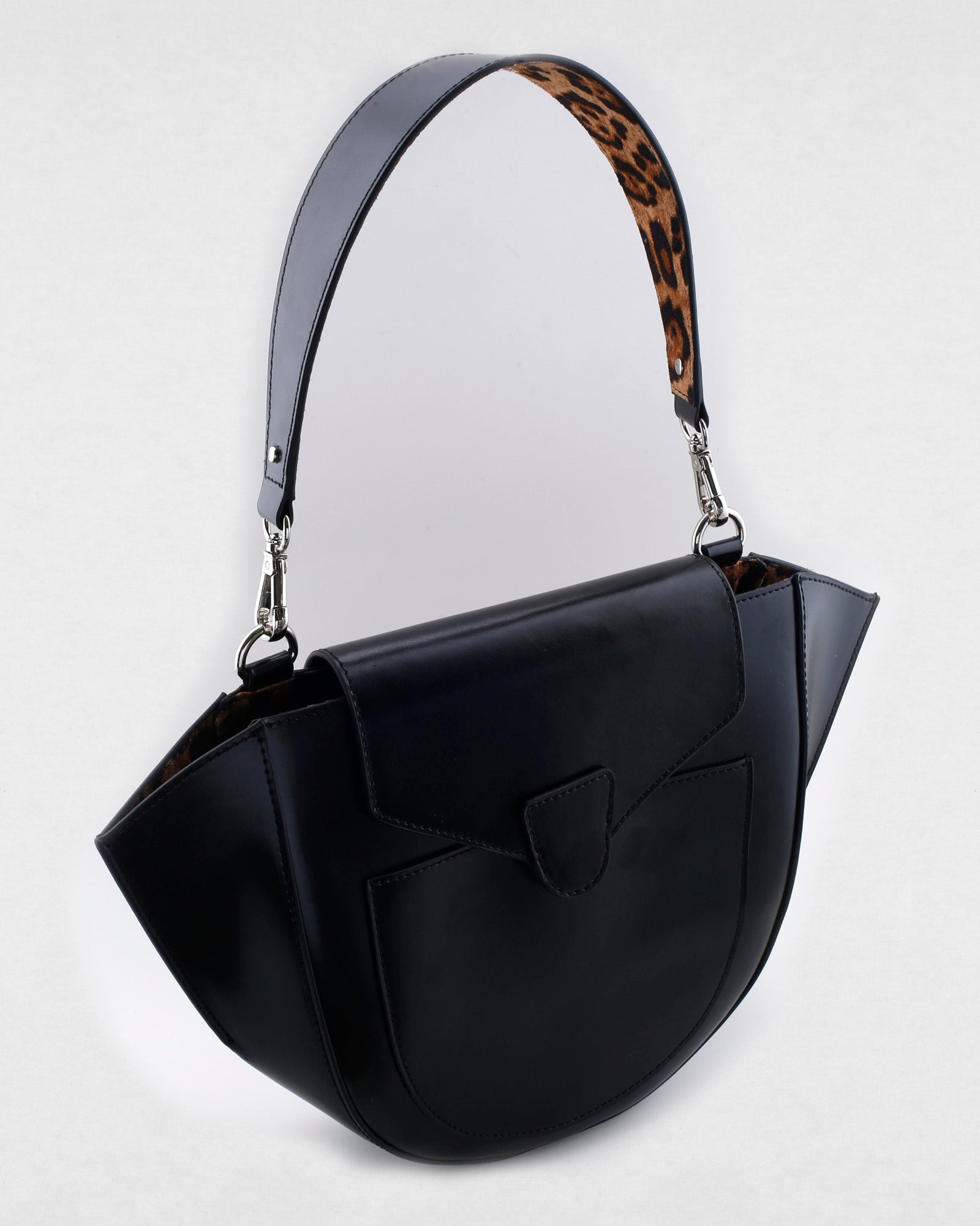 Stylish Berge Black Handbag for Women - Trendy Crossbody Purse with Adjustable Strap, Perfect for Work, Travel & Everyday Use