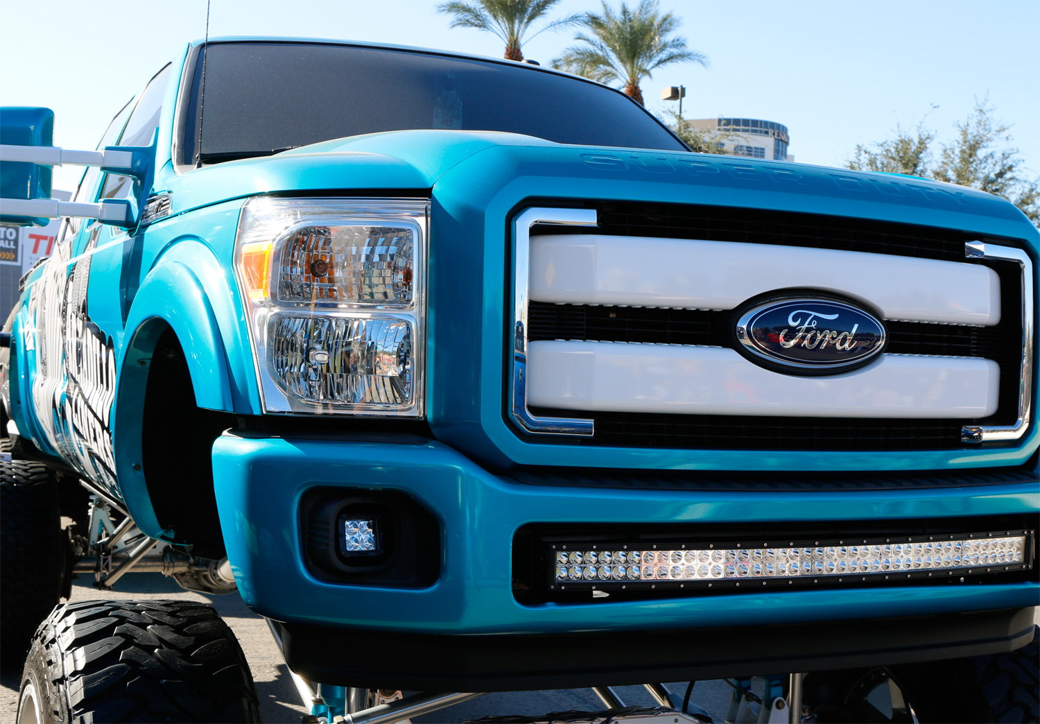 240W 40-42 Inch LED Light Bar with Lower Bumper Bracket for 2011-2016 Ford F250 F350 Super Duty Trucks - Off-Road, Camping & Night Driving Lighting Upgrade