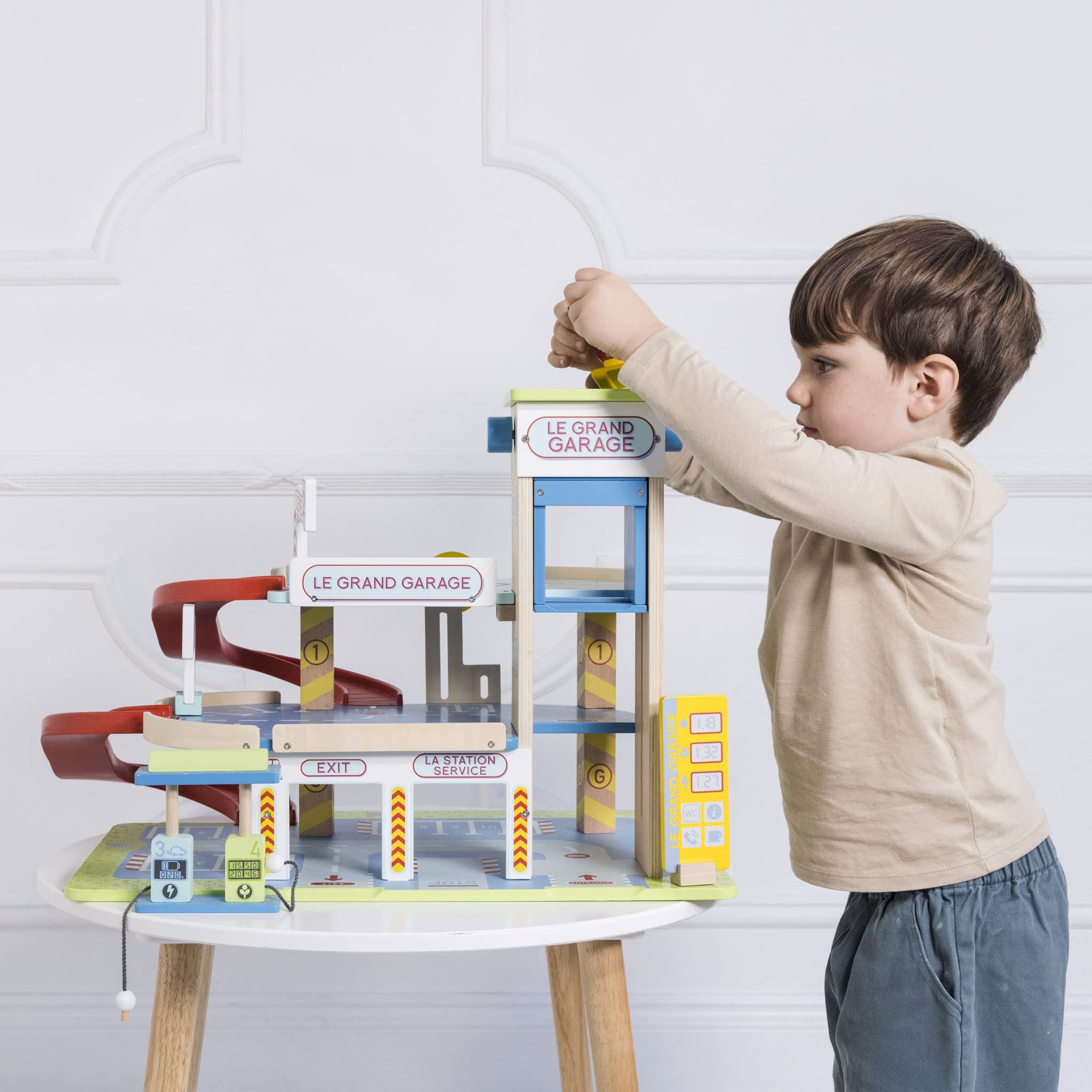 Le Toy Van Motors, Planes & Garages - Le Grande Garage Wooden Toy Set for Kids | Pretend Play, Vehicle Storage & Imaginative Playtime
