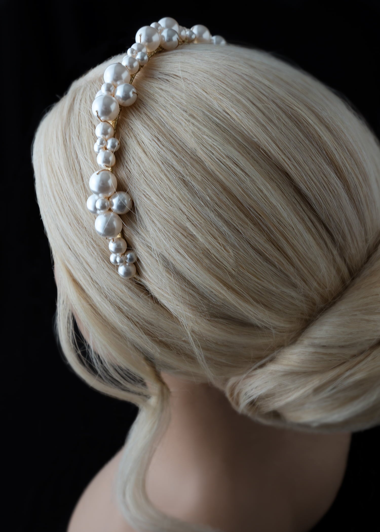 April Pearl Crown - Elegant Tiara for Weddings, Prom & Special Occasions | Royal-Inspired Bridal Headpiece & Pageant Jewelry