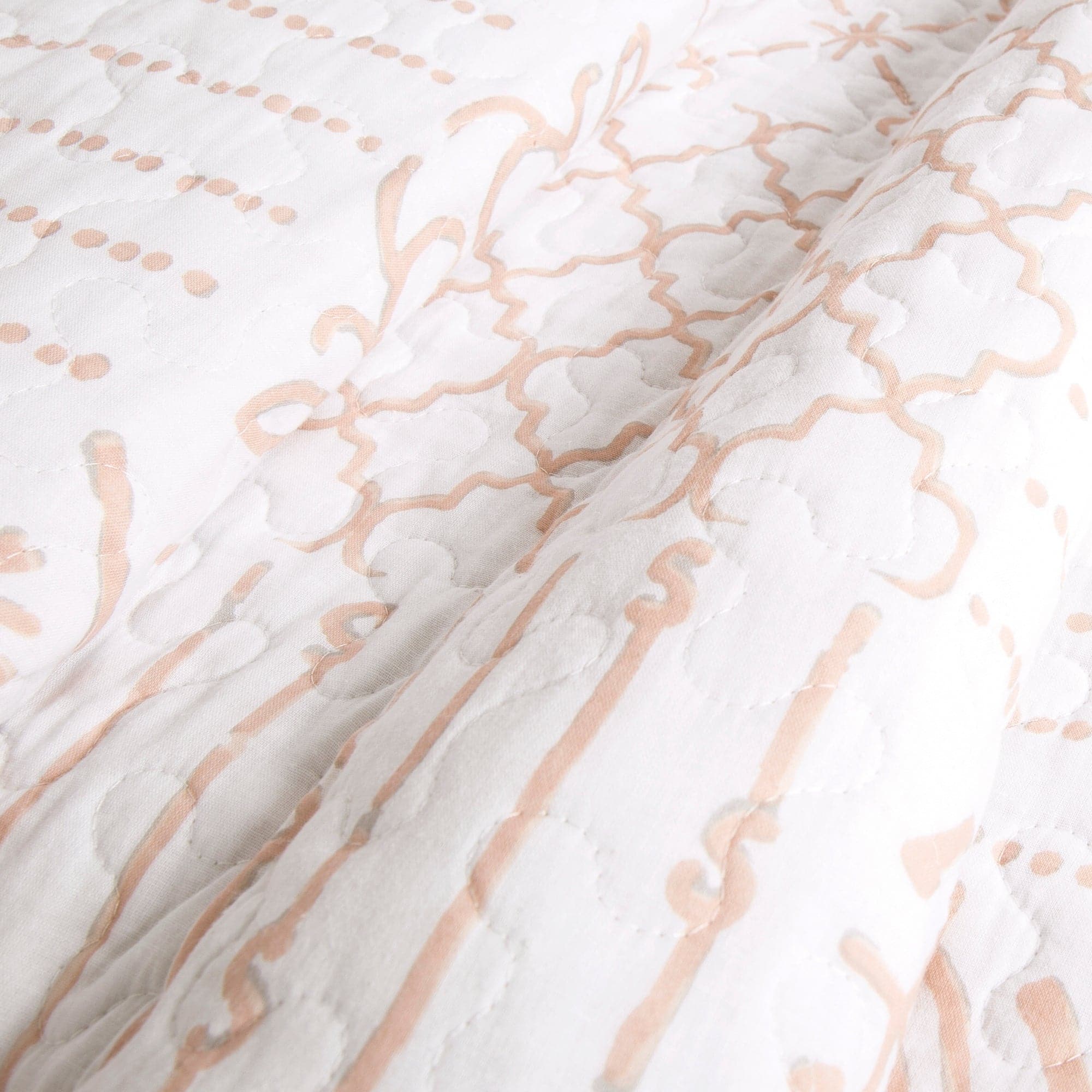 Monique 3-Piece Quilt Set - Queen Size Bedding, Soft Microfiber Comforter with Matching Pillow Shams - Perfect for Cozy Bedrooms & Guest Rooms