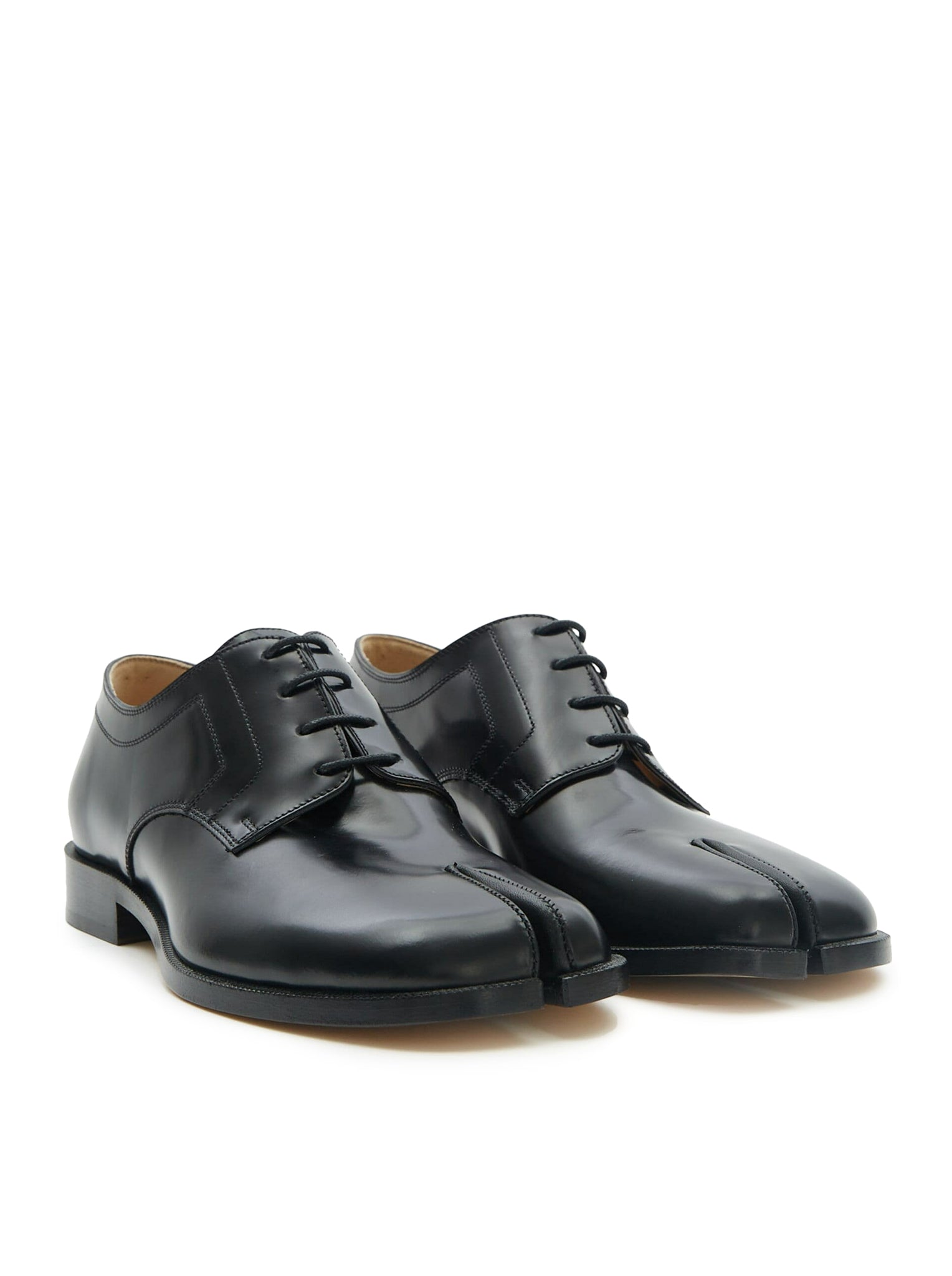 Maison Margiela Derby Tabi Shoes - Black Leather Lace-Up Boots for Men & Women | Fashionable Punk & Avant-Garde Style | Perfect for Streetwear, Night Out & Artistic Events
