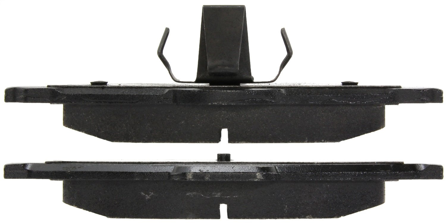 StopTech 309.11110 Sport Brake Pads with Shims & Hardware Kit - High Performance Braking for Track & Street Racing - Perfect for BMW, Audi, Mercedes & Sports Cars