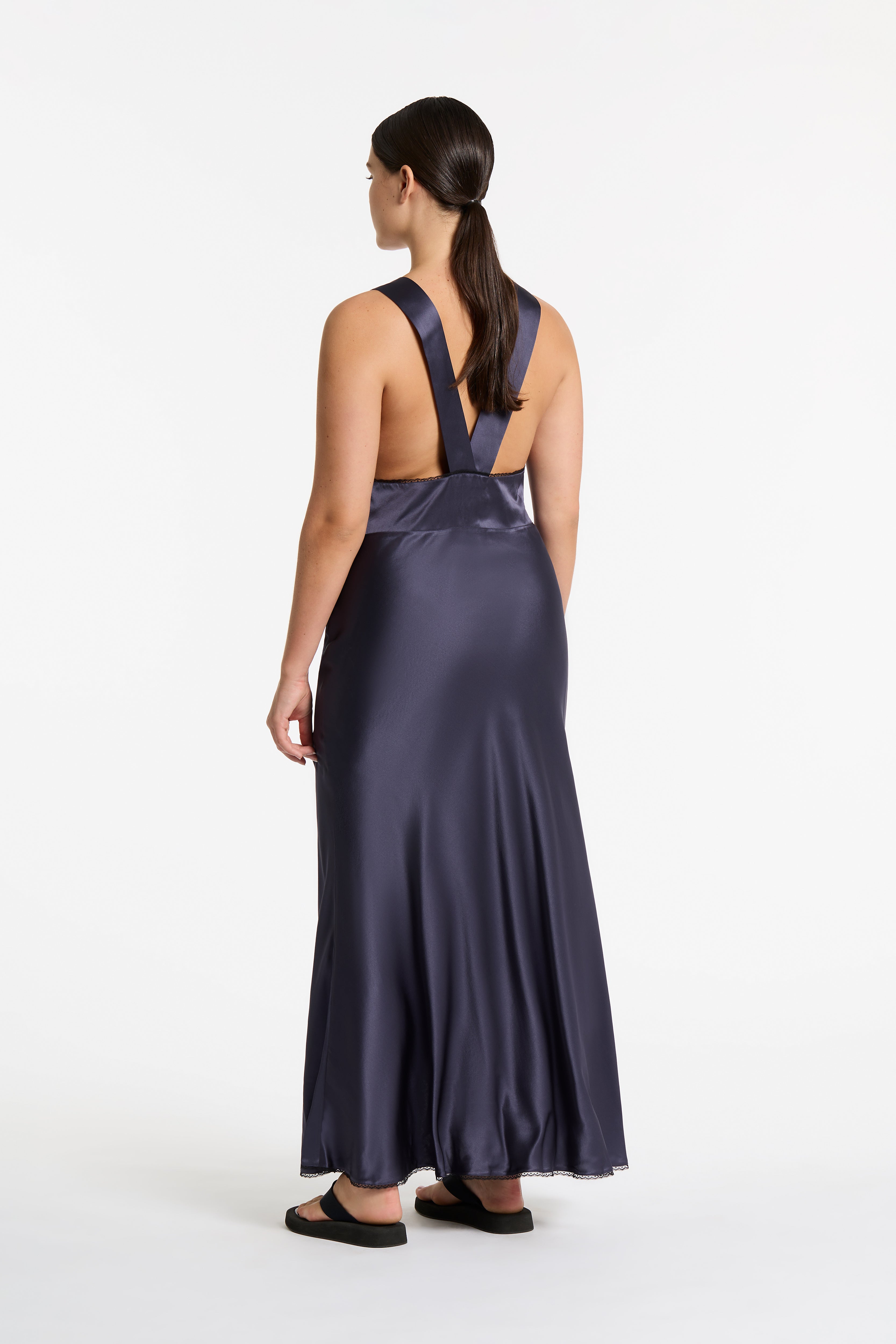 Elegant Aries Cut Out Gown - Sexy Women's Evening Dress for Prom, Party & Special Occasions