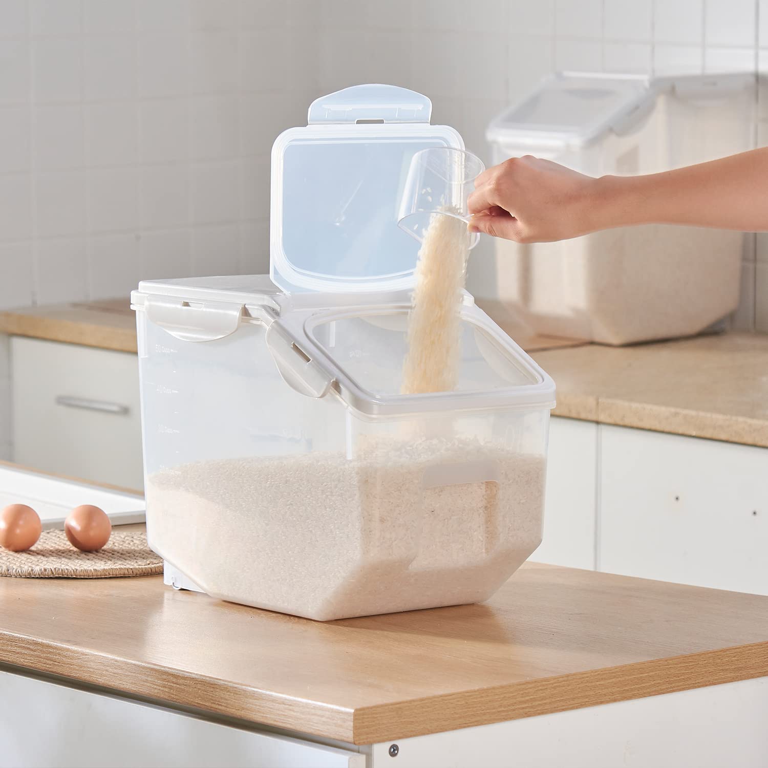 HANAMYA 15 Liter / 30 lbs Airtight Rice Storage Container with Measuring Cup - BPA Free Food Grade Plastic for Rice, Grains, Pet Food & Flour - Clear Kitchen & Pantry Organization Solution (1 Count) - Perfect for Bulk Food Storage, Meal Prep & Long-Term Preservation