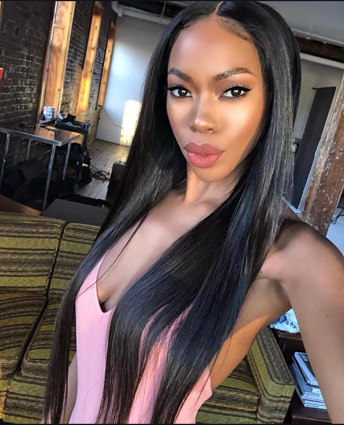 Brazilian Straight Hair Bundles 100% Human Hair Extensions for Women - Natural Black, Soft & Silky for Styling, Weaving & Daily Wear