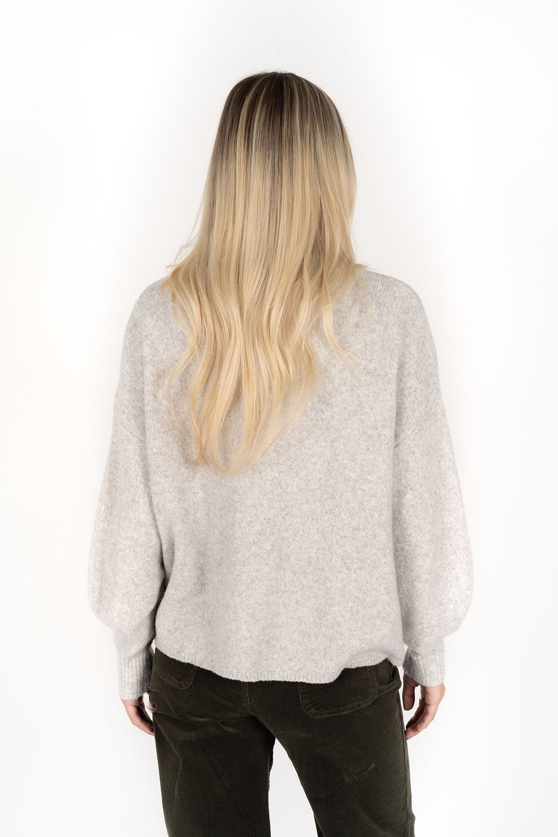 Chantae Snow High Neck Knit Jumper Women's Winter Sweater - Cozy Pullover for Casual Outfits & Office Wear