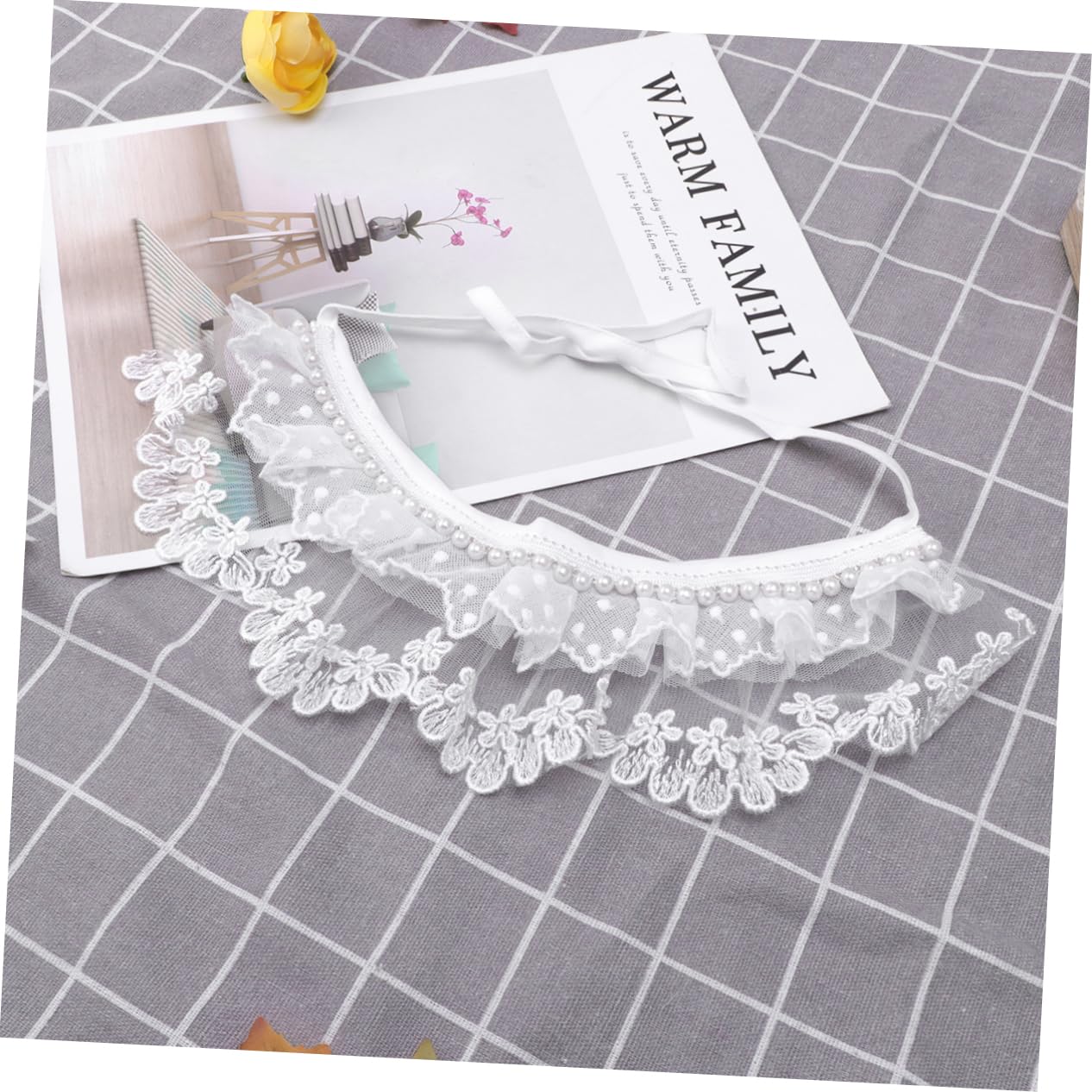 Fashionable Pet Collar Bib Scarf for Dogs & Cats - White Neckerchief for Daily Wear
