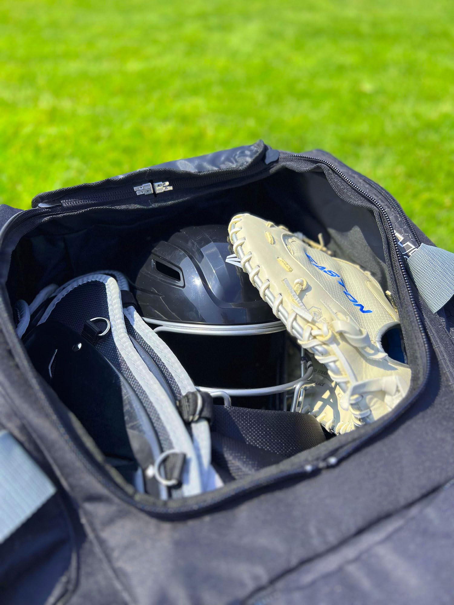 Rage Baseball & Softball Equipment Wheel Bag - Durable Rolling Gear Bag for Baseball & Softball Players - Perfect for Travel, Practice & Games