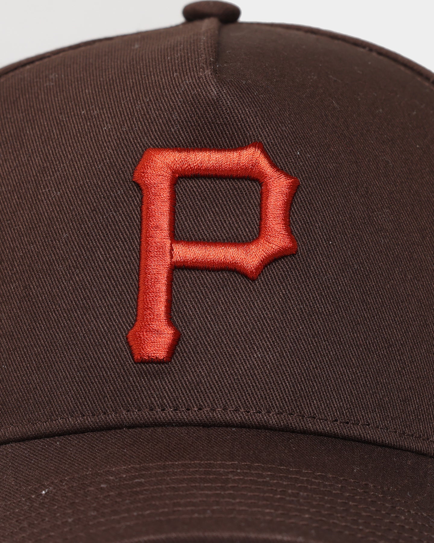 47 Brand Pittsburgh Pirates 'Caramel Chocolate' MVP Snapback Hat - Adjustable Baseball Cap for Men & Women - Perfect for Sports Games, Casual Wear & Fan Collections