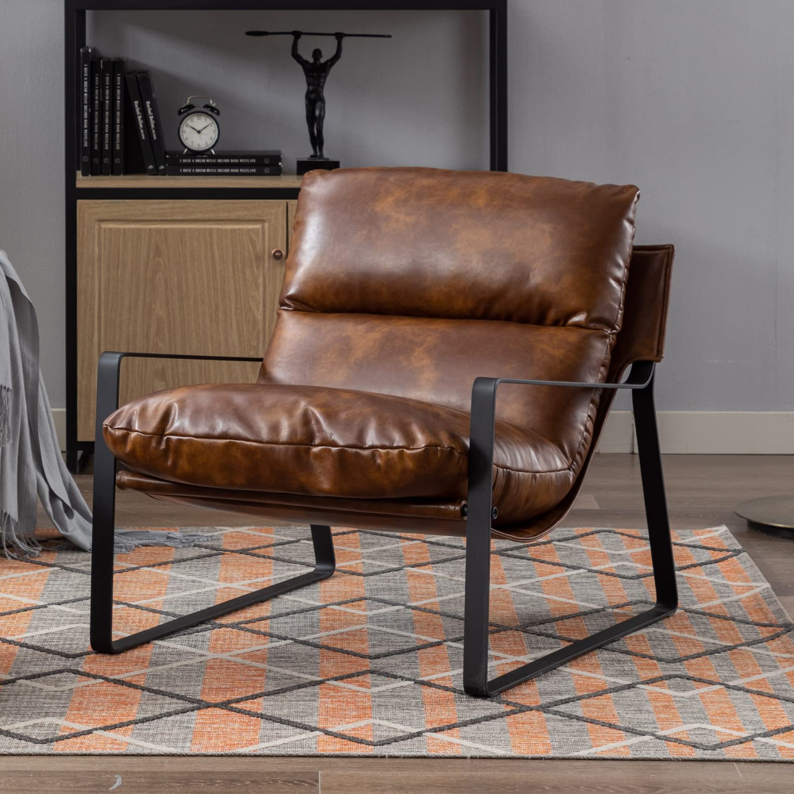 Modern PU Leather Accent Armchair - Soft Upholstered Living Room Chair with Black Metal Frame & Thickened Cushion - Comfortable Lounge Chair for Bedroom, Living Room, Office - Brown Leather Sofa Chair for Relaxing & Home Decor