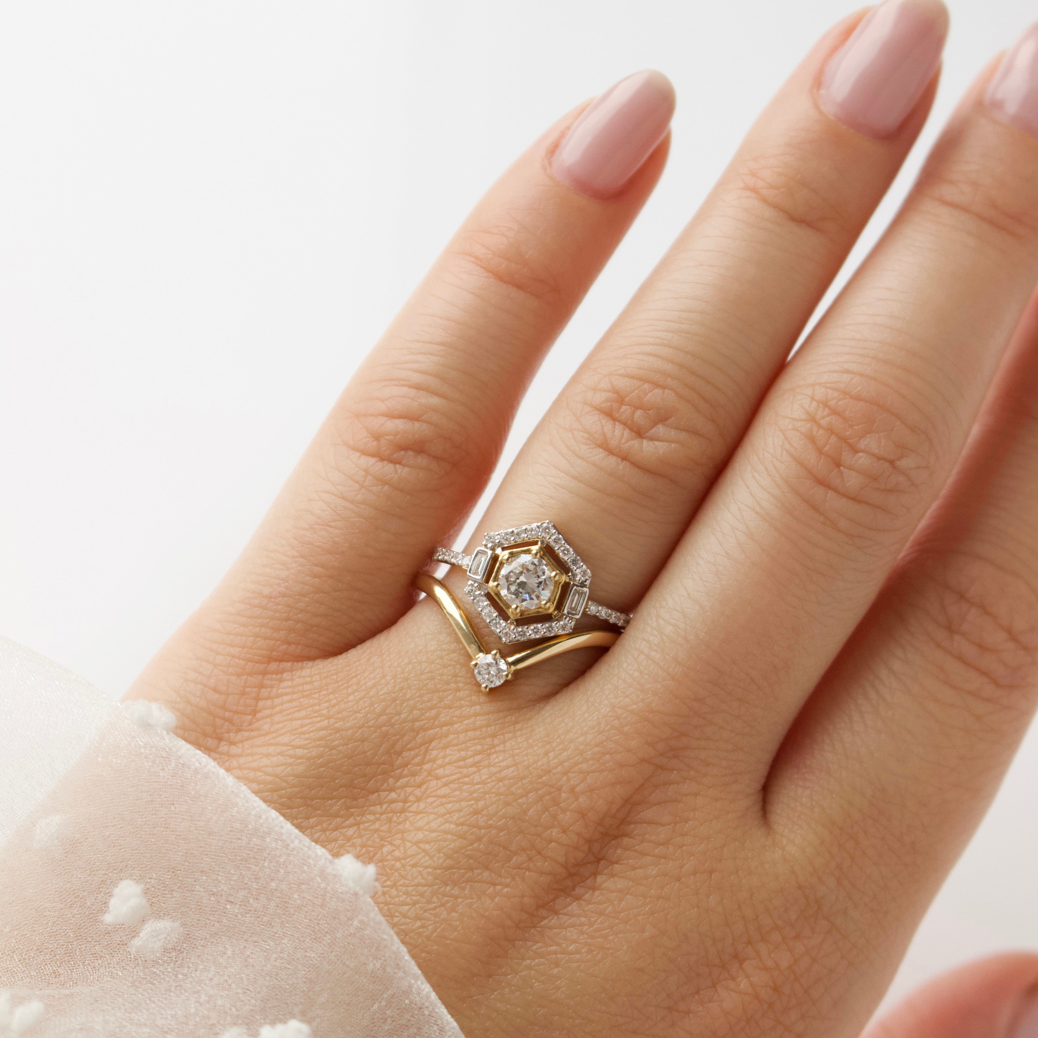 1 Carat Diamond Solitaire Wedding Band for Women - 14K White Gold Engagement Ring - Perfect for Proposals, Anniversaries & Bridal Jewelry
