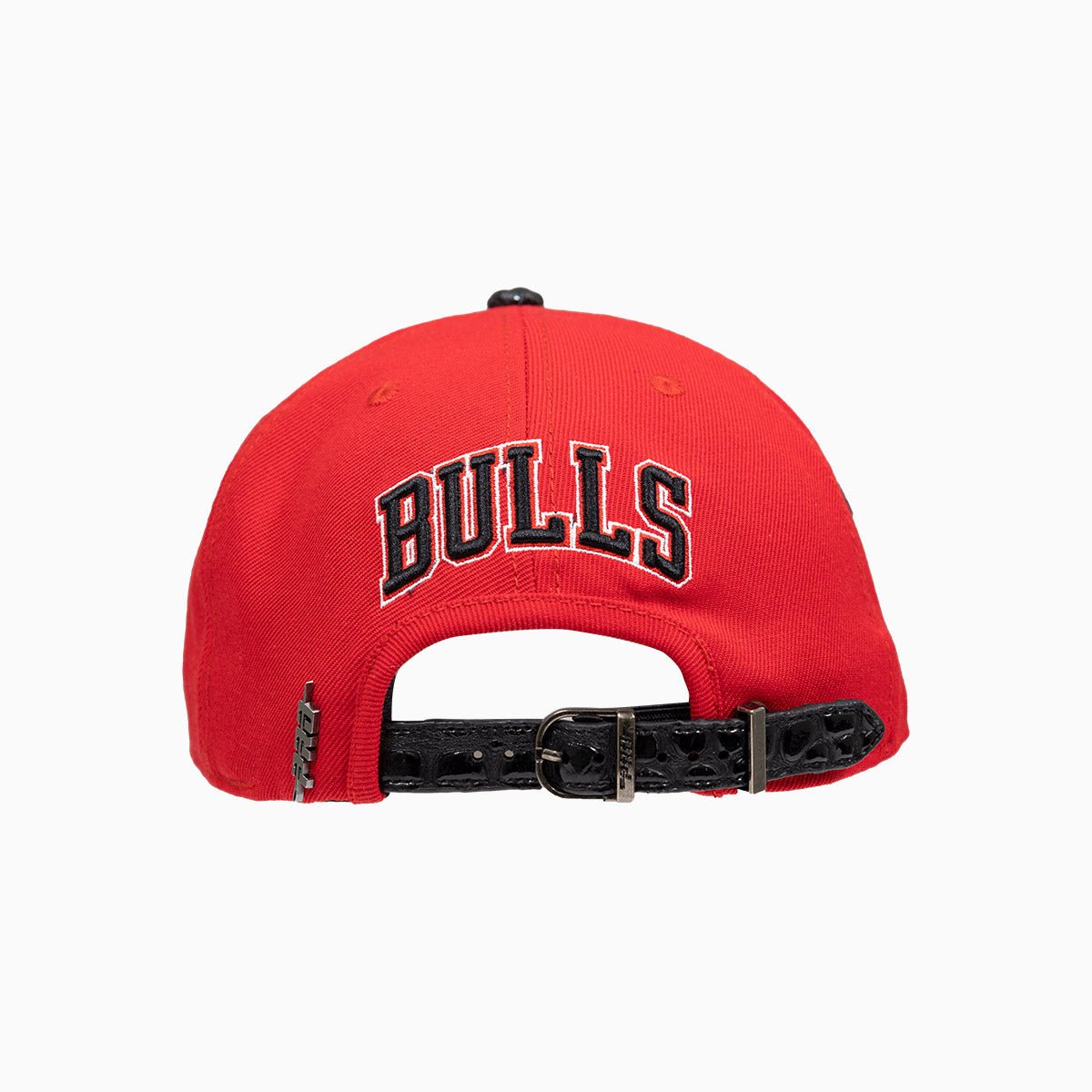 Chicago Bulls NBA Snapback Hat with Genuine Leather Visor - Stylish & Durable for Basketball Games, Outdoor Activities, and Sports Fans