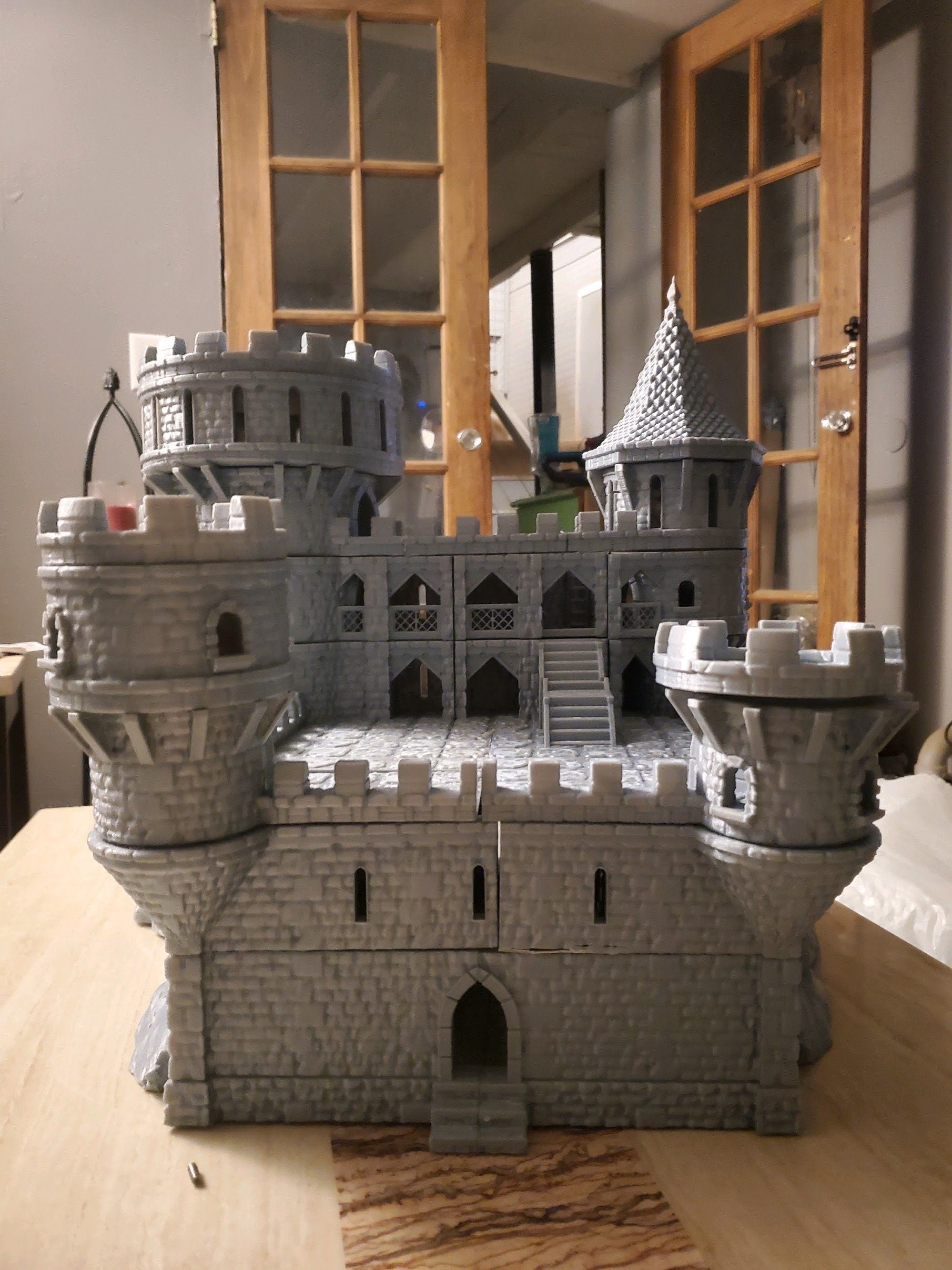 10mm Dark Castle Terrain Set for Warhammer & Dungeons & Dragons - Perfect for Tabletop RPG Battles and Fantasy Wargaming Scenes