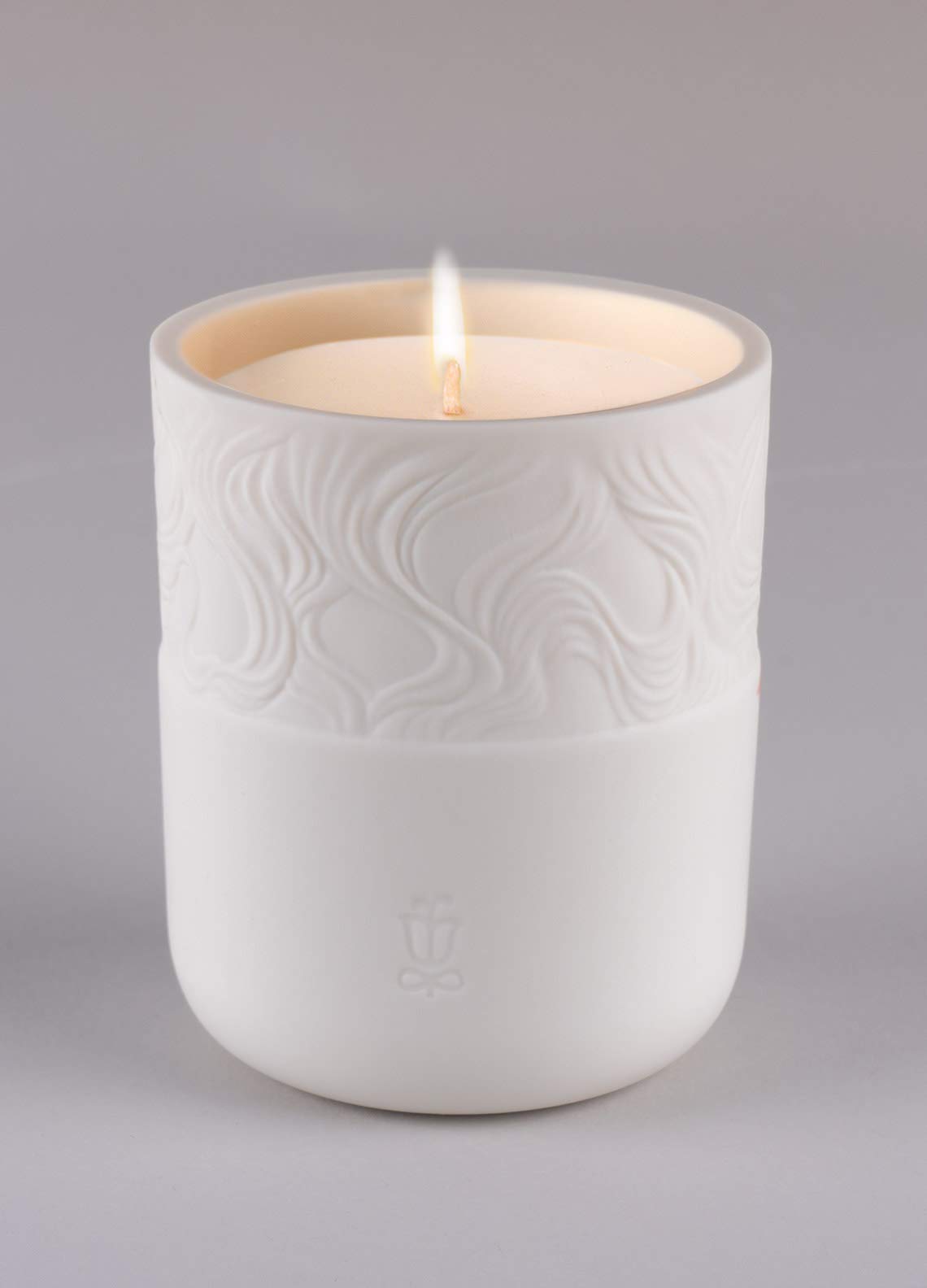 LLADRÓ Timeless Candle III - Mediterranean Beach Scented Porcelain Candle for Home Decor, Romantic Dinners & Spa Relaxation
