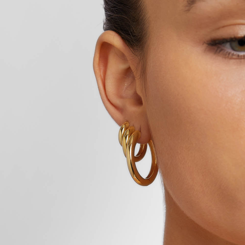 Mini Gold Hoop Earrings for Women - Dainty Curve Huggie Earrings for Everyday Wear & Special Occasions