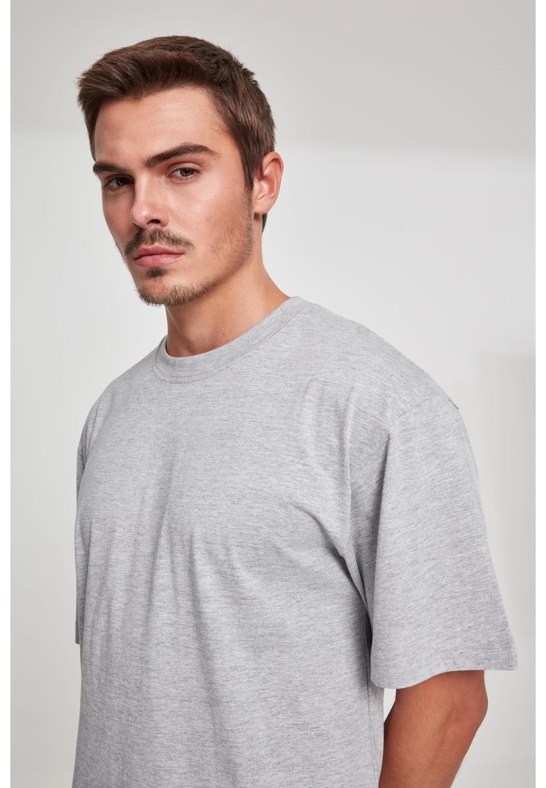 4XL Tall Tee for Men - Soft & Comfortable Oversized Grey T-Shirt - Perfect for Casual Wear, Street Style & Lounge