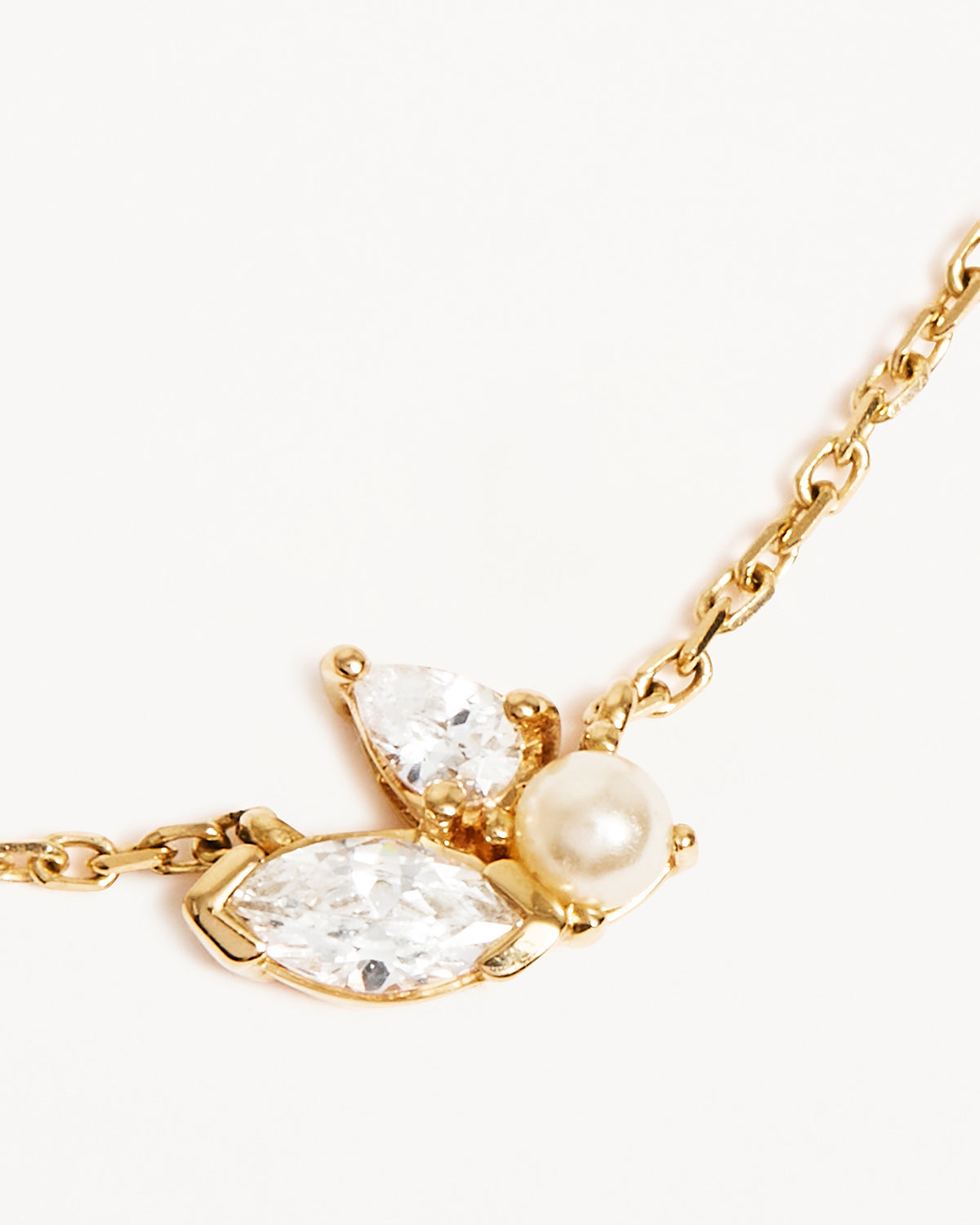 14K Solid Gold Lab Grown Diamond Necklace - Dainty Floral Pendant for Women | Perfect for Weddings, Anniversaries & Everyday Elegance
