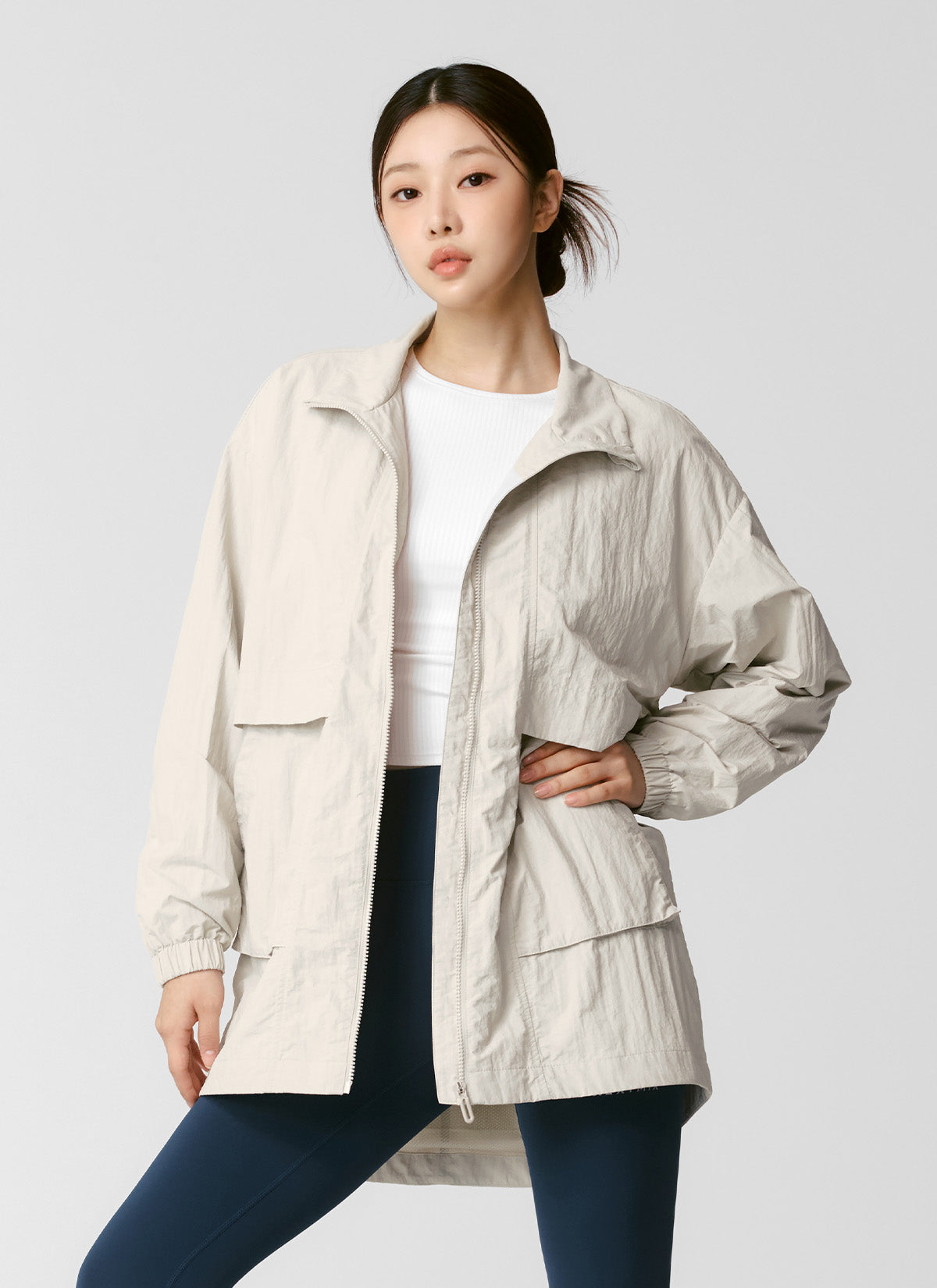 Windproof Shield Out Pocket Jacket for Men & Women - Lightweight Water-Resistant Outdoor Hiking & Travel Coat - Perfect for Camping, Running & Daily Commute