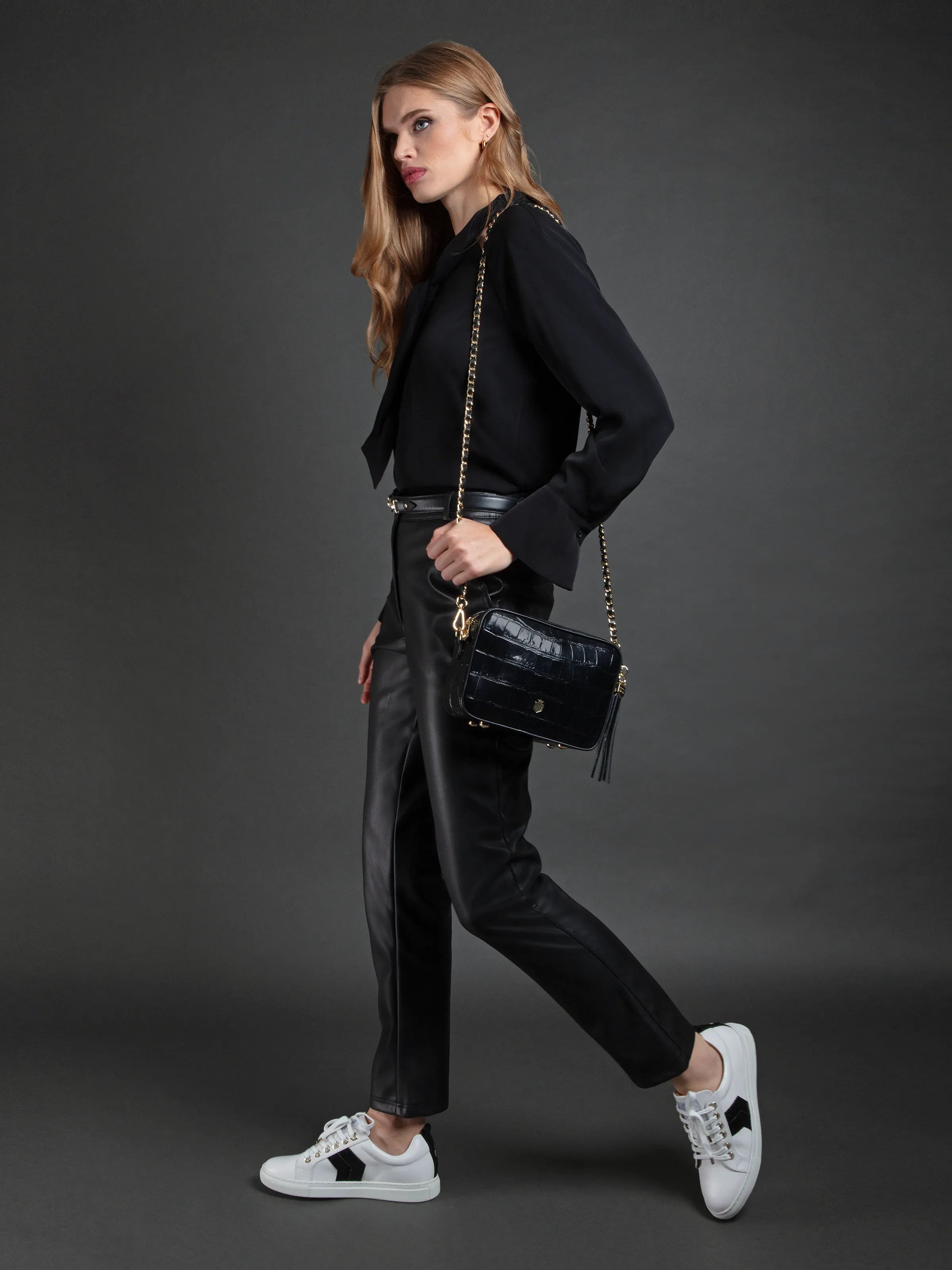 Finsbury Black Crocodile Leather Handbag - Stylish Women's Purse for Work, Travel & Evening Events | Luxury Designer Shoulder Bag