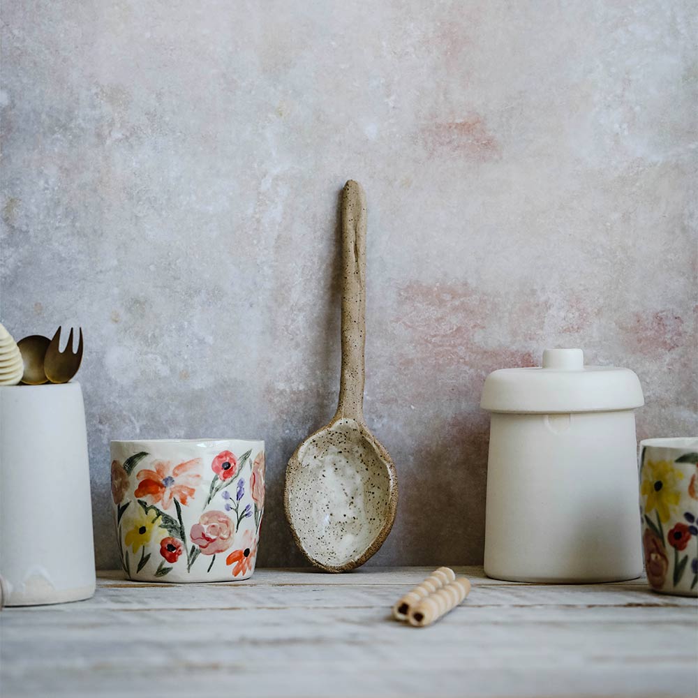 Handcrafted Rustic Brown Stoneware Serving Spoon - Durable & Stylish for Dining, Entertaining & Kitchen Use