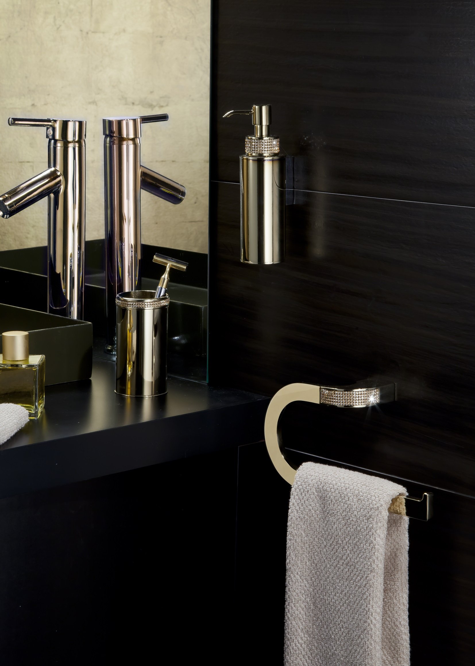 Luxury Gold Swarovski Crystal Towel Ring - Limited Edition for Bathroom Decor