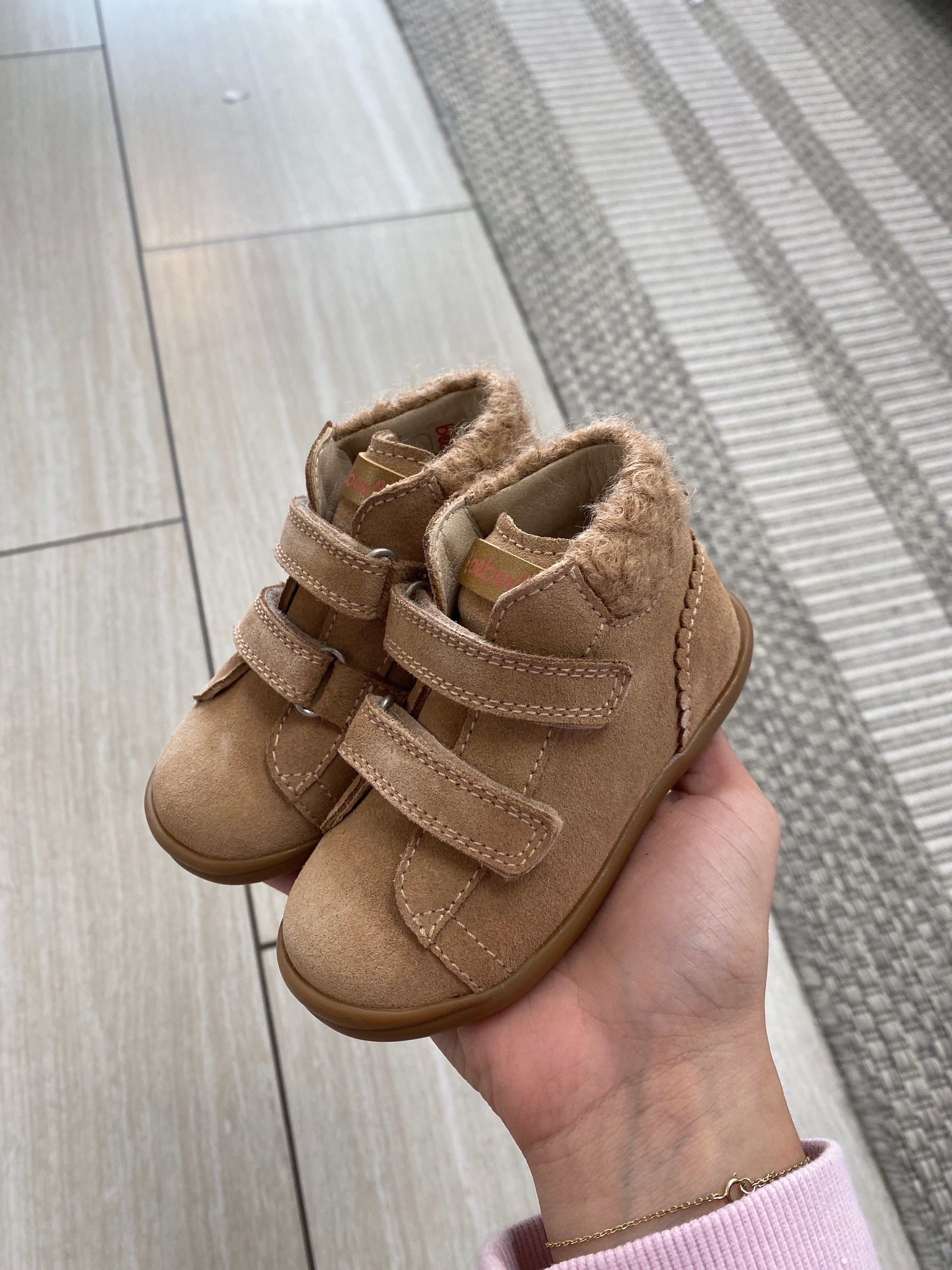 Beberlis Women's Sand Suede Fur-Lined Velcro Sneakers - Comfortable Slip-On Casual Shoes for Walking, Travel & Everyday Wear