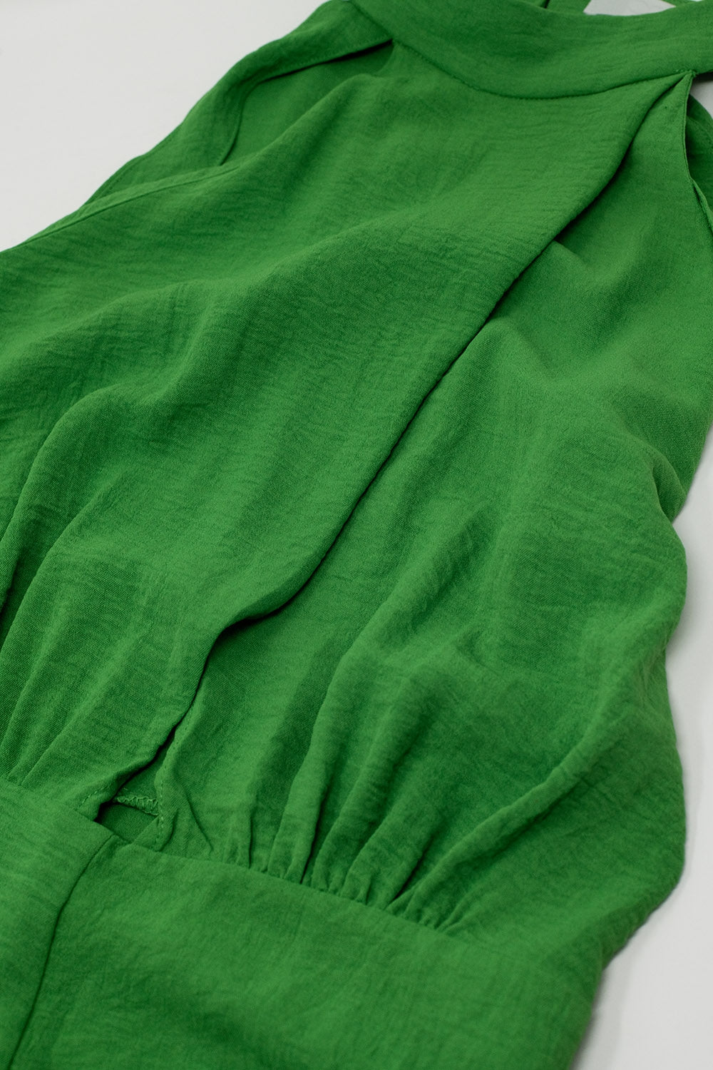Elegant Green Cross-Back Neckline Jumpsuit - Perfect for Evening Parties, Date Nights & Special Occasions