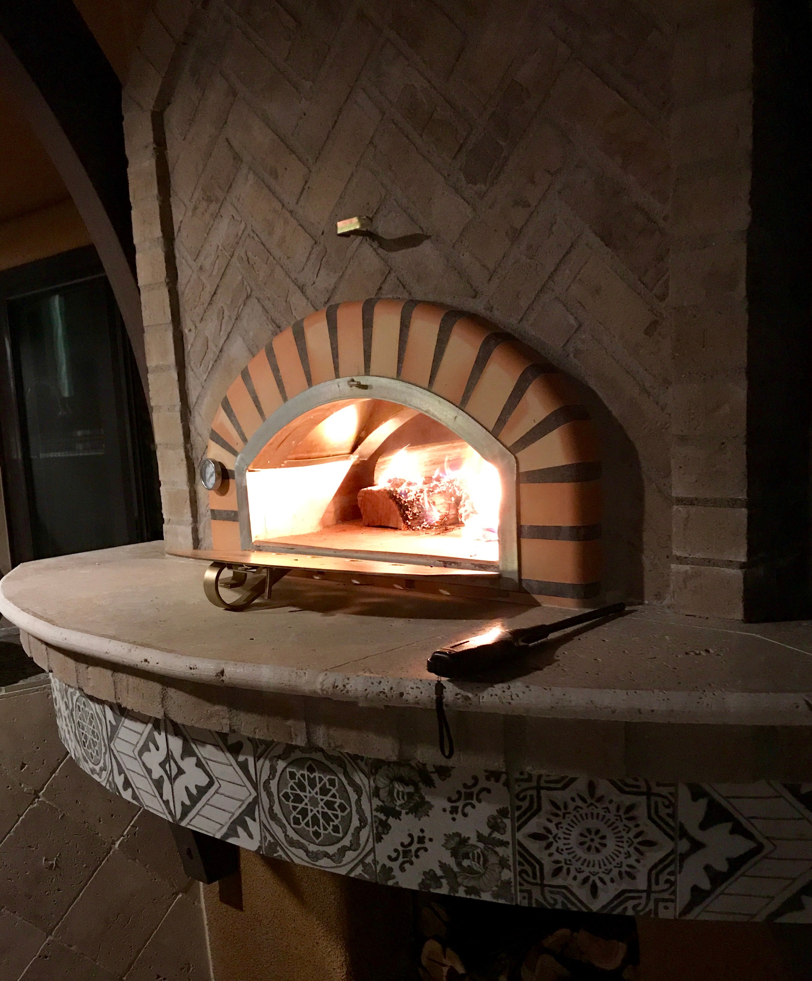Professional PIZZAIOLI Wood Fired Pizza Oven for Outdoor Cooking - Perfect for Backyard, Patio, and Camping - Authentic Italian Pizza Maker