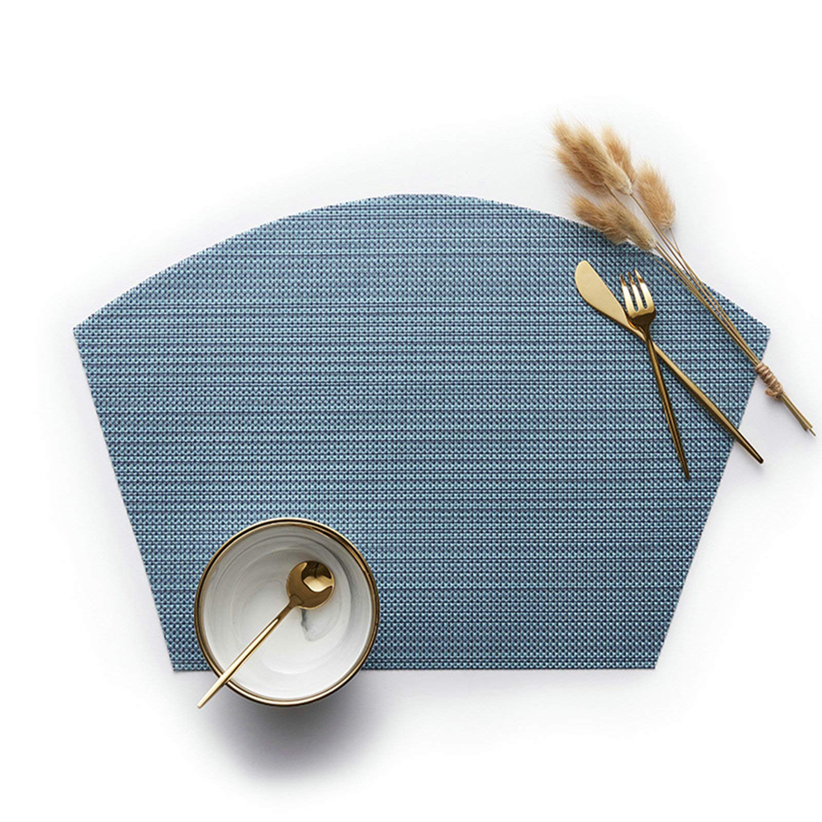 Daesar 2-Pack Plastic Vinyl Placemats - Woven Wedge Pattern Christmas Table Mats in Blue & Green (18x12 Inch) - Waterproof & Easy to Clean for Holiday Dining, Parties, and Everyday Use