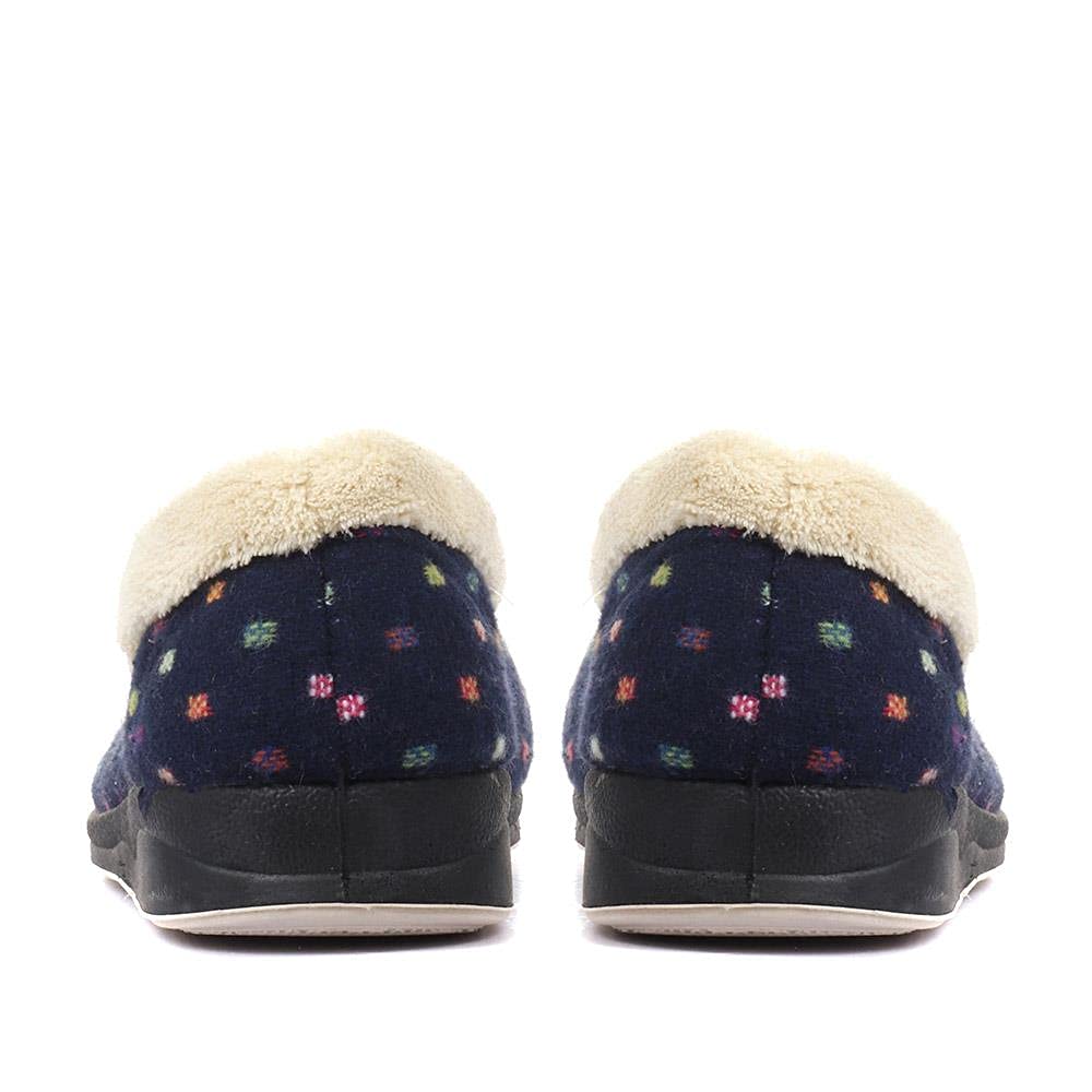 Women's Wide Fit Polka Dot Memory Foam Slippers - Anti-Odor Fluffy Lining Slip-On House Shoes for Indoor Comfort & Relaxation at Home