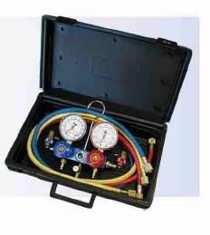 MASTERCOOL 95772 HVAC Refrigeration Manifold Gauge Set with 72-Inch Hose - Professional AC Repair Tool for R134a R22 R410a Refrigerant Charging & Recovery