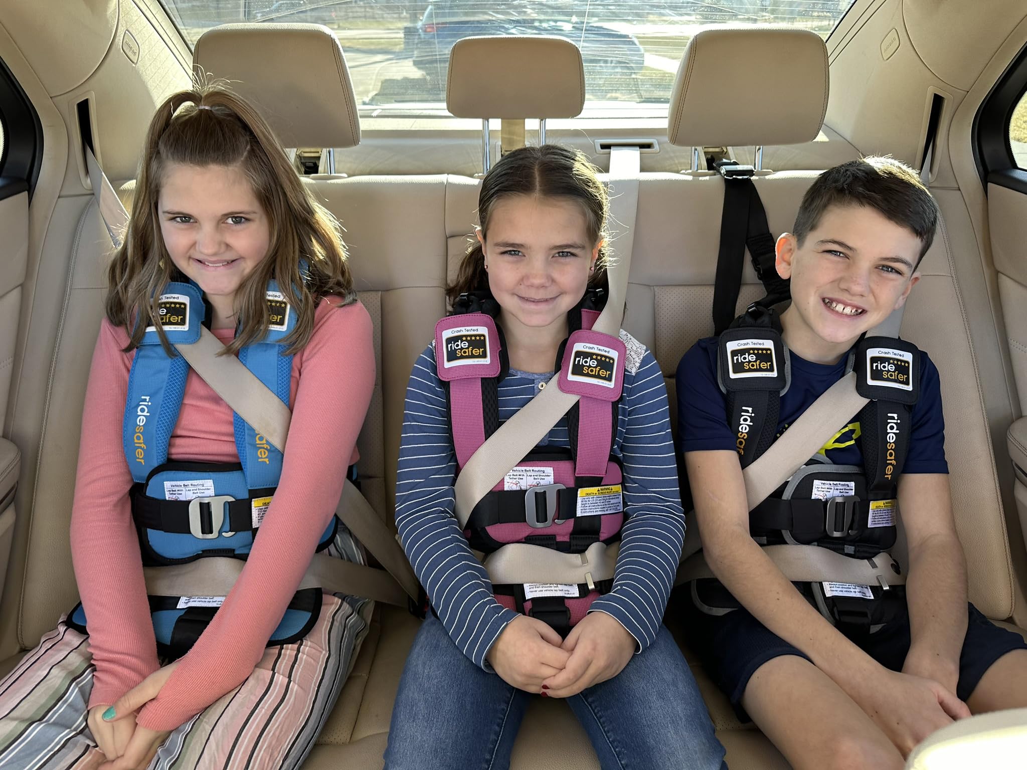 Lightweight Compact Portable Pink Car Seat for Babies & Toddlers - Safe Travel & Everyday Use - Ideal for Airplanes, Cars, and Strollers