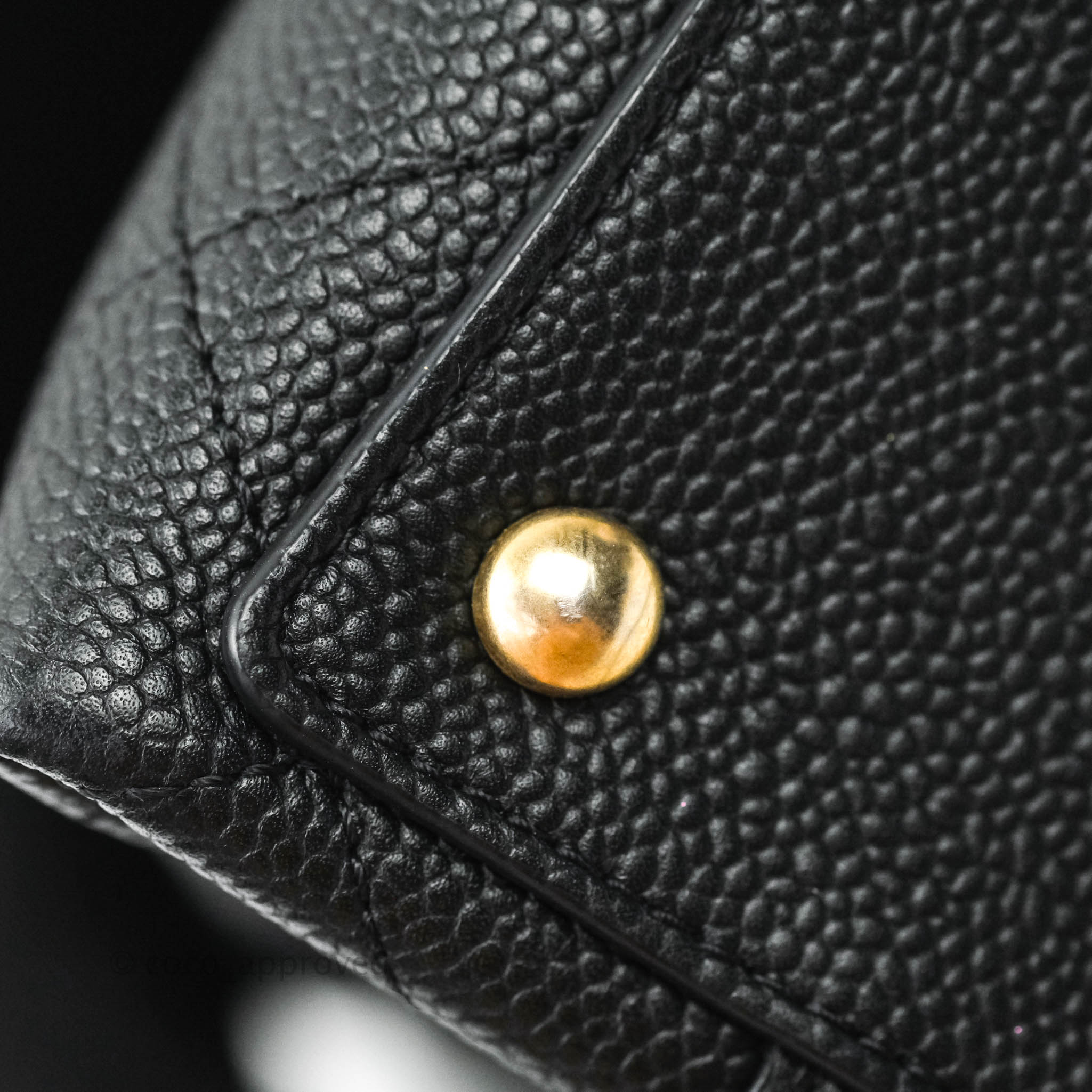 Chanel Chic Affinity Medium Grained Calfskin Handbag - Black with Aged Gold Hardware | Luxury Crossbody Bag for Women, Perfect for Date Night & Evening Events
