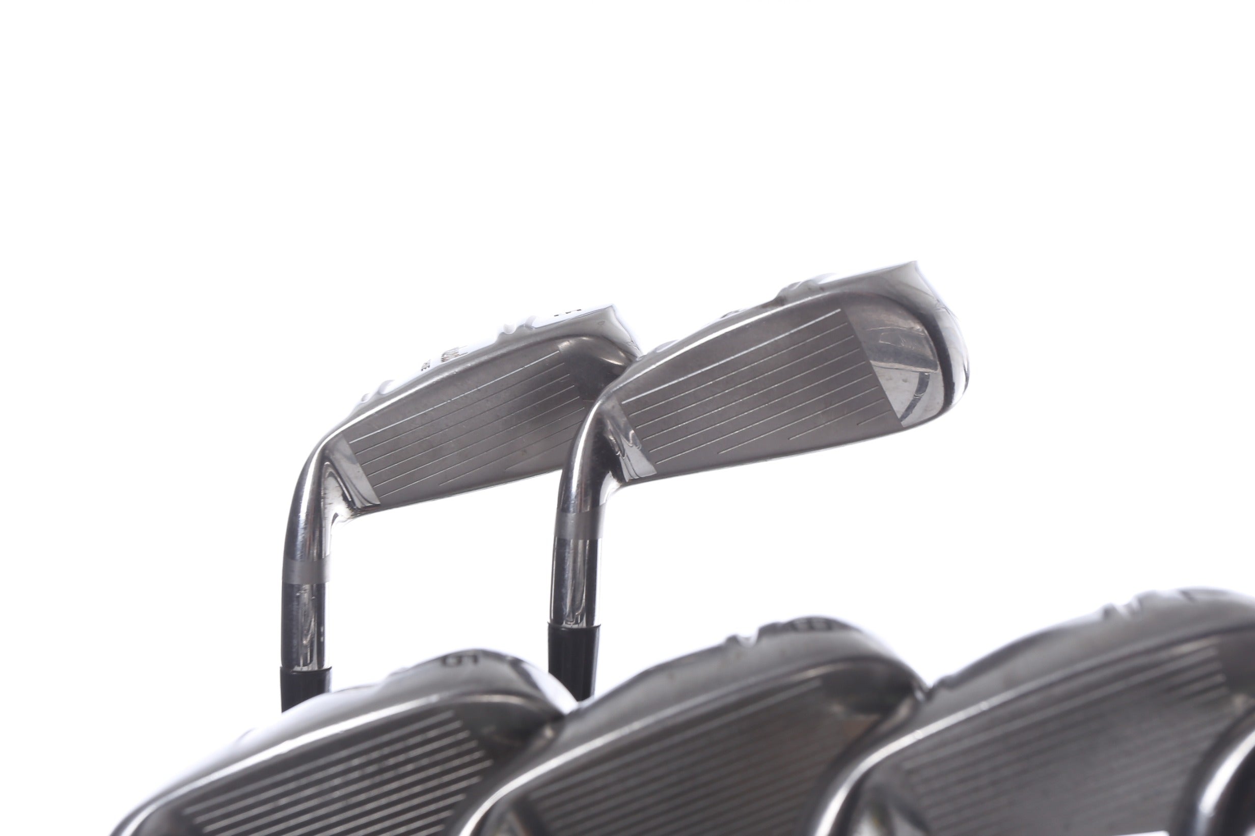 Used Cleveland Mashie Iron Set Right Handed 4 5H 6-9 Regular Flex Golf Clubs for Men - Perfect for Mid-Handicap Players on the Course
