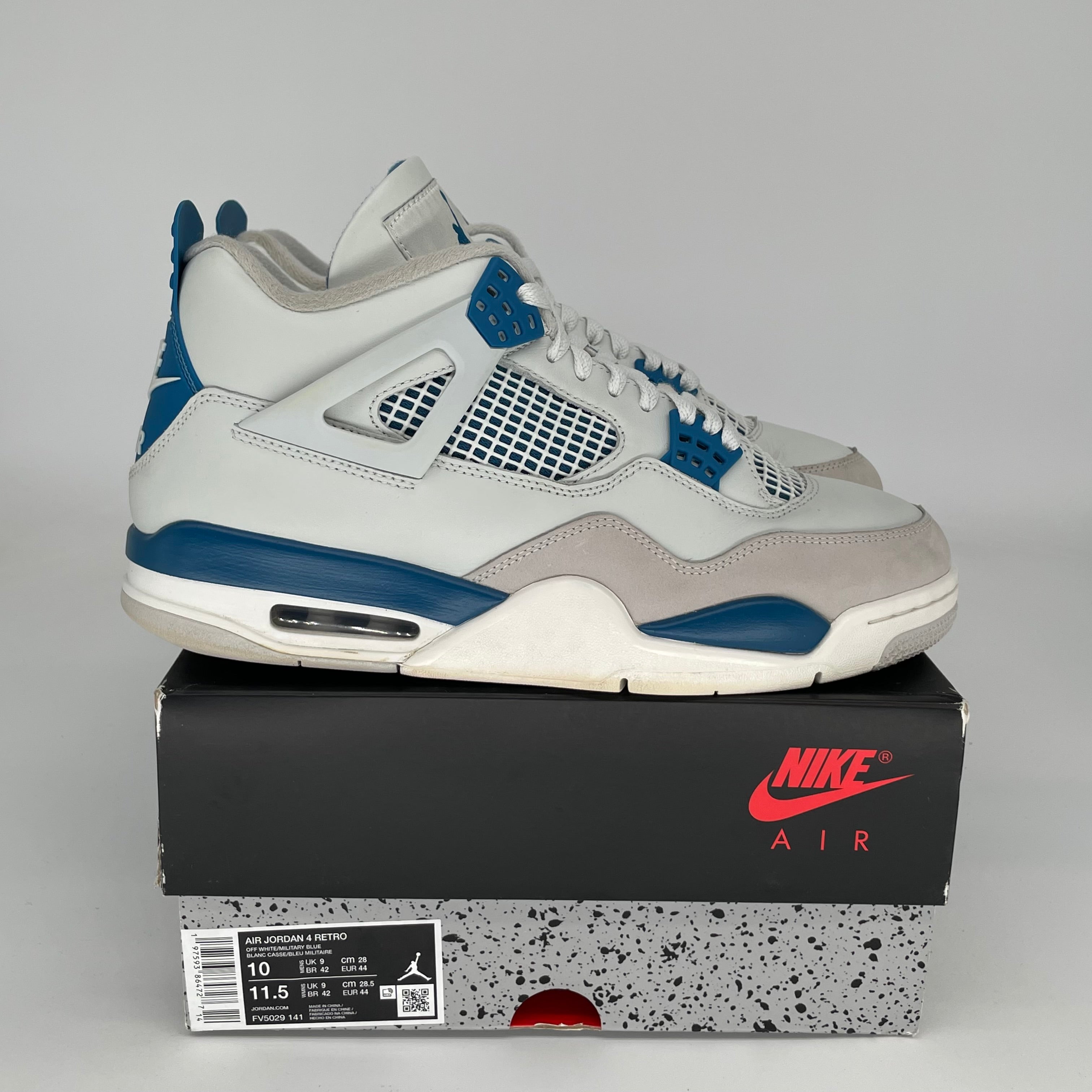 Original: AIR JORDAN 4 MILITARY BLUE SIZE 10 FV5029 141   Optimized: Authentic Air Jordan 4 Retro 'Military Blue' Men's Basketball Shoes Size 10 - FV5029-141 | Sneakers for Casual Wear, Street Fashion & Sports