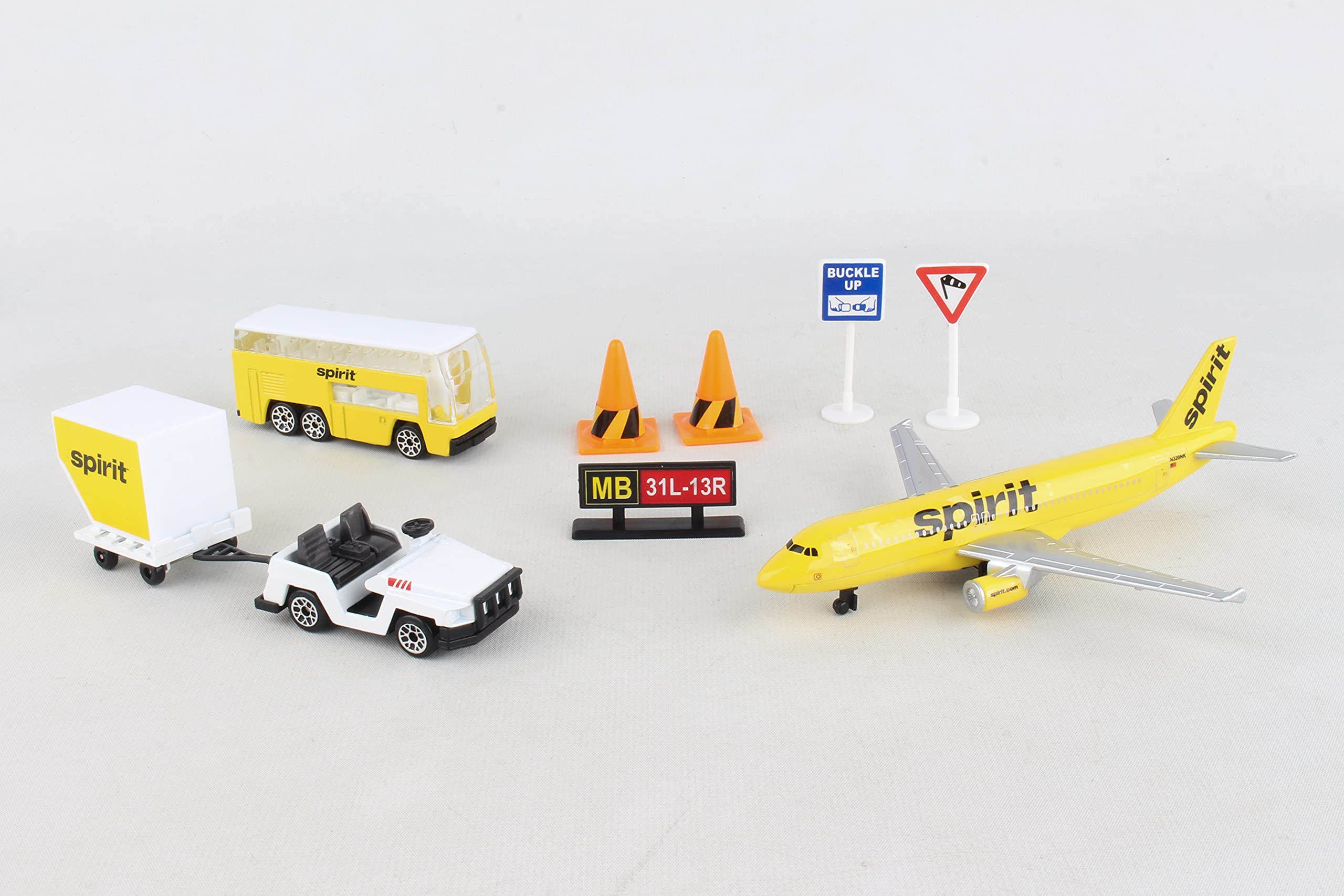 Daron Spirit Airlines Airport Playset with Die-Cast Metal Model Airplane, Plastic Cars & Transportation Toys for Kids Ages 3+ | Perfect for Imaginative Play, Travel-Themed Birthday Gifts & Preschool Learning Activities