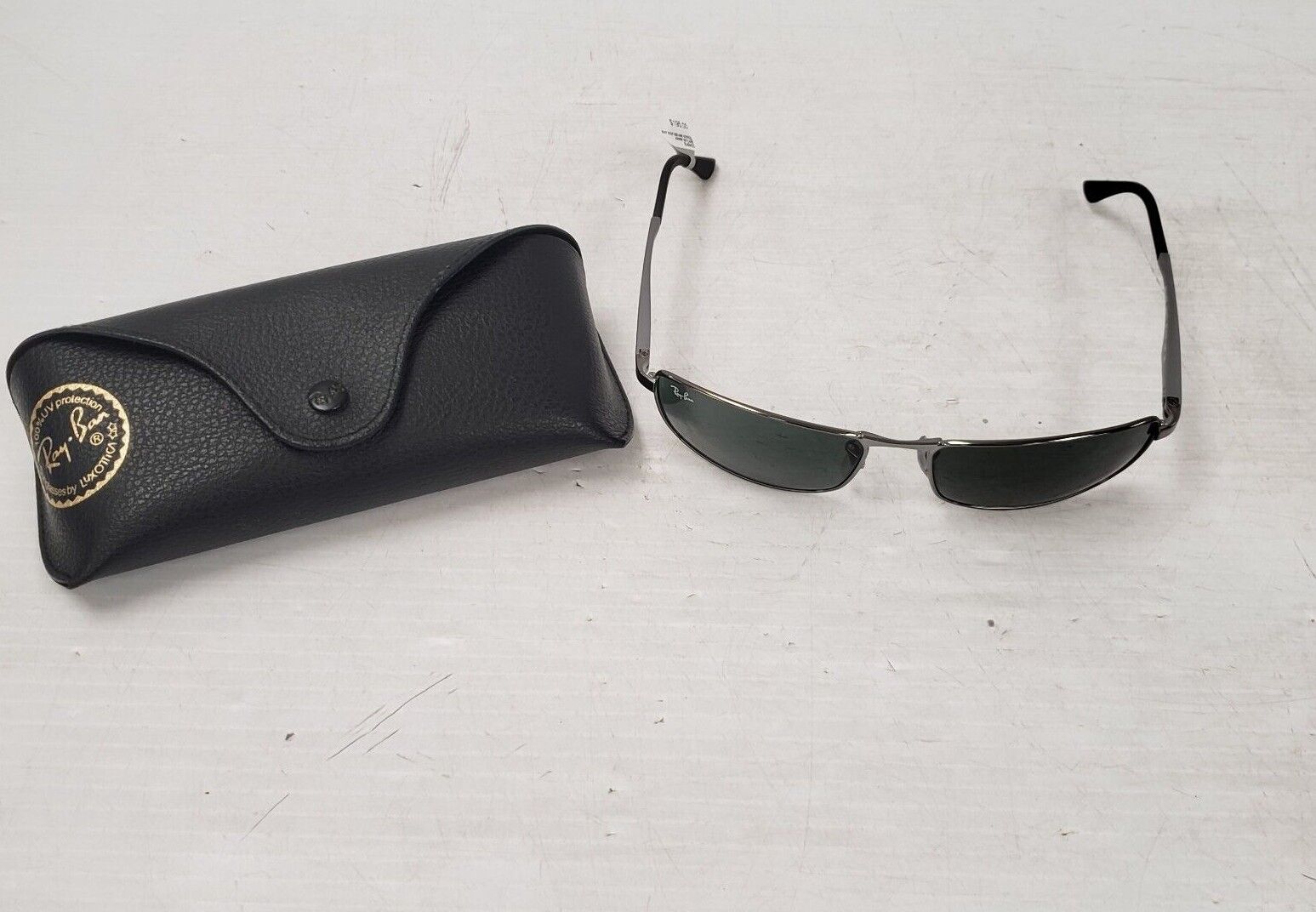 Ray Ban RB3498 Polarized Aviator Sunglasses for Men & Women - UV Protection, Classic Style - Perfect for Driving, Travel & Outdoor Activities
