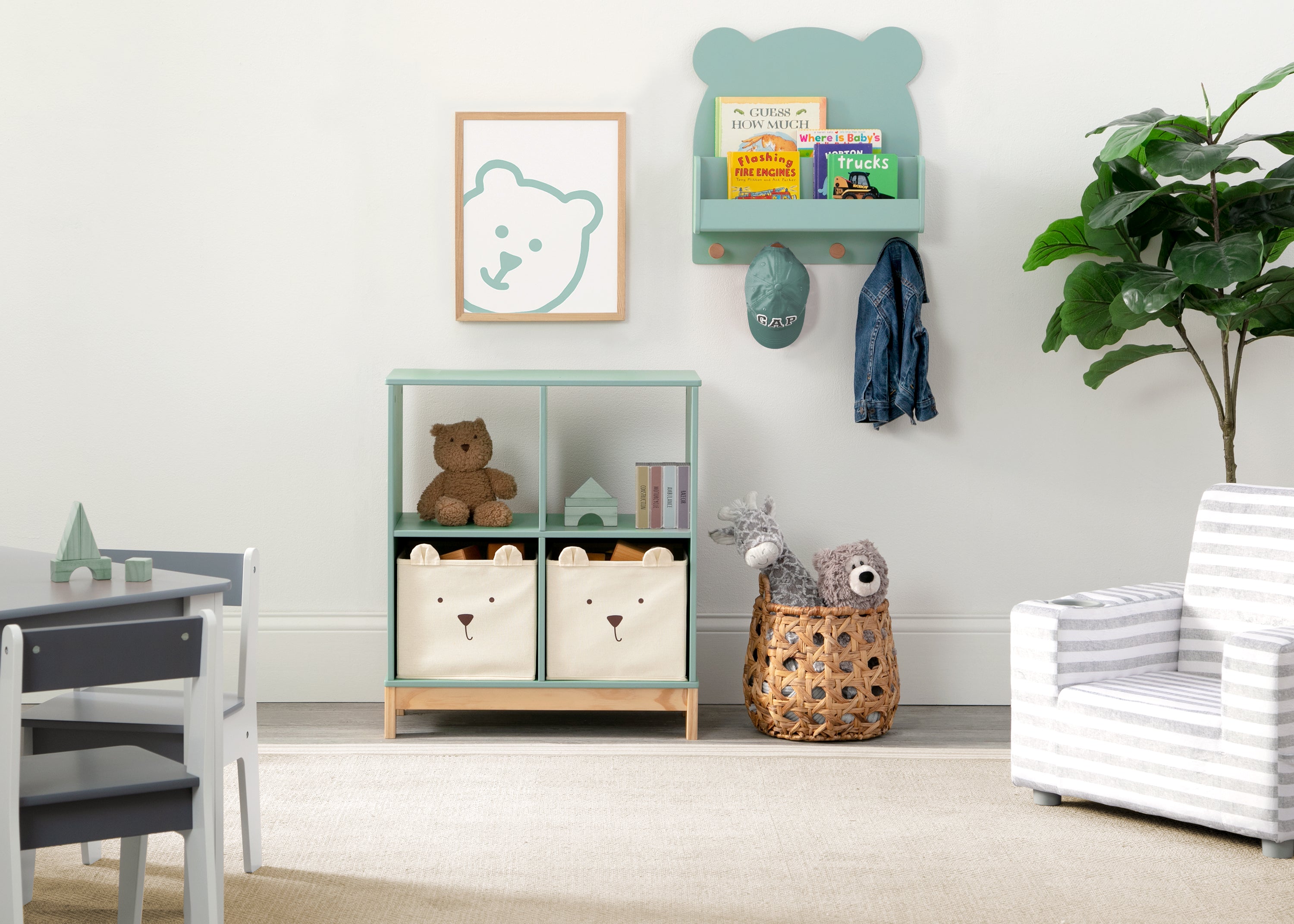 Brannan Bear Wall Shelf with 4 Hooks - Rustic Wooden Floating Shelf for Entryway, Bathroom & Bedroom Organization - Perfect for Hanging Coats, Towels & Decor