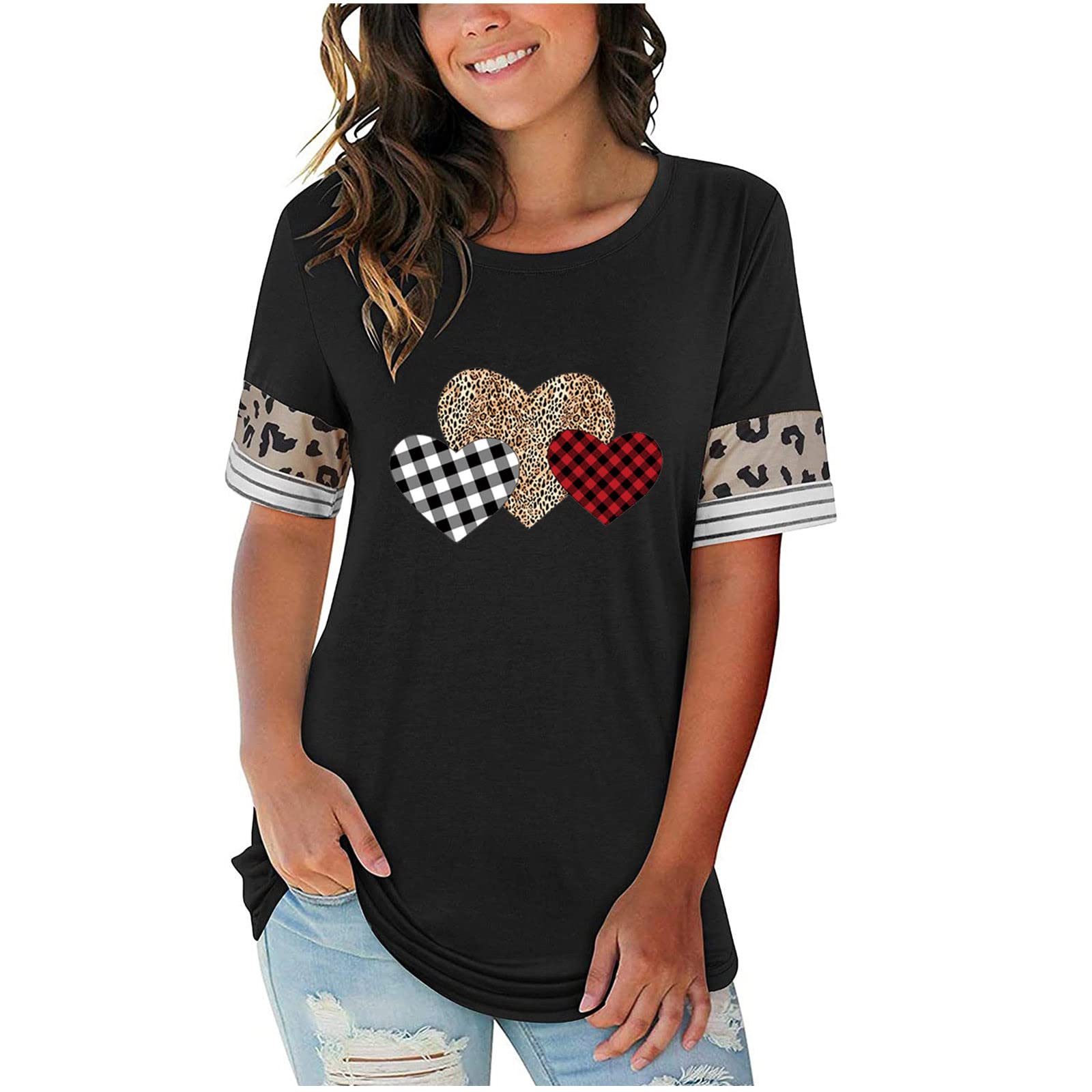 Valentine's Day Plus Size Women's Comfortable Short Sleeve T-Shirt - Leopard Print Pullover Casual Basic Top for Everyday Wear | Perfect for Date Nights, Girls' Outings & Casual Valentine's Gifts