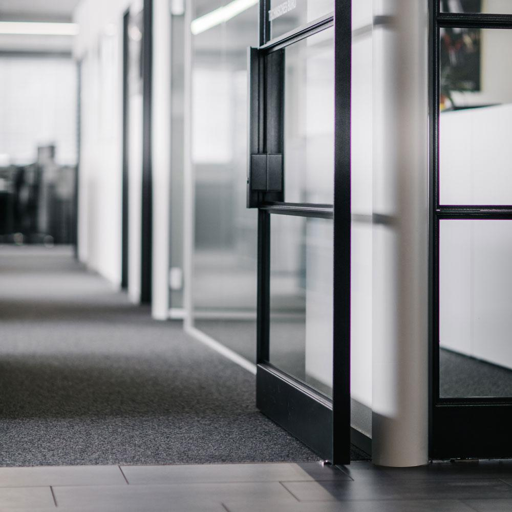 FritsJurgens System M Pivot Hinge - ADA Compliant Door Hinges for Smooth 360° Rotation | Perfect for Modern Interior Doors, Glass Doors, and Commercial Spaces