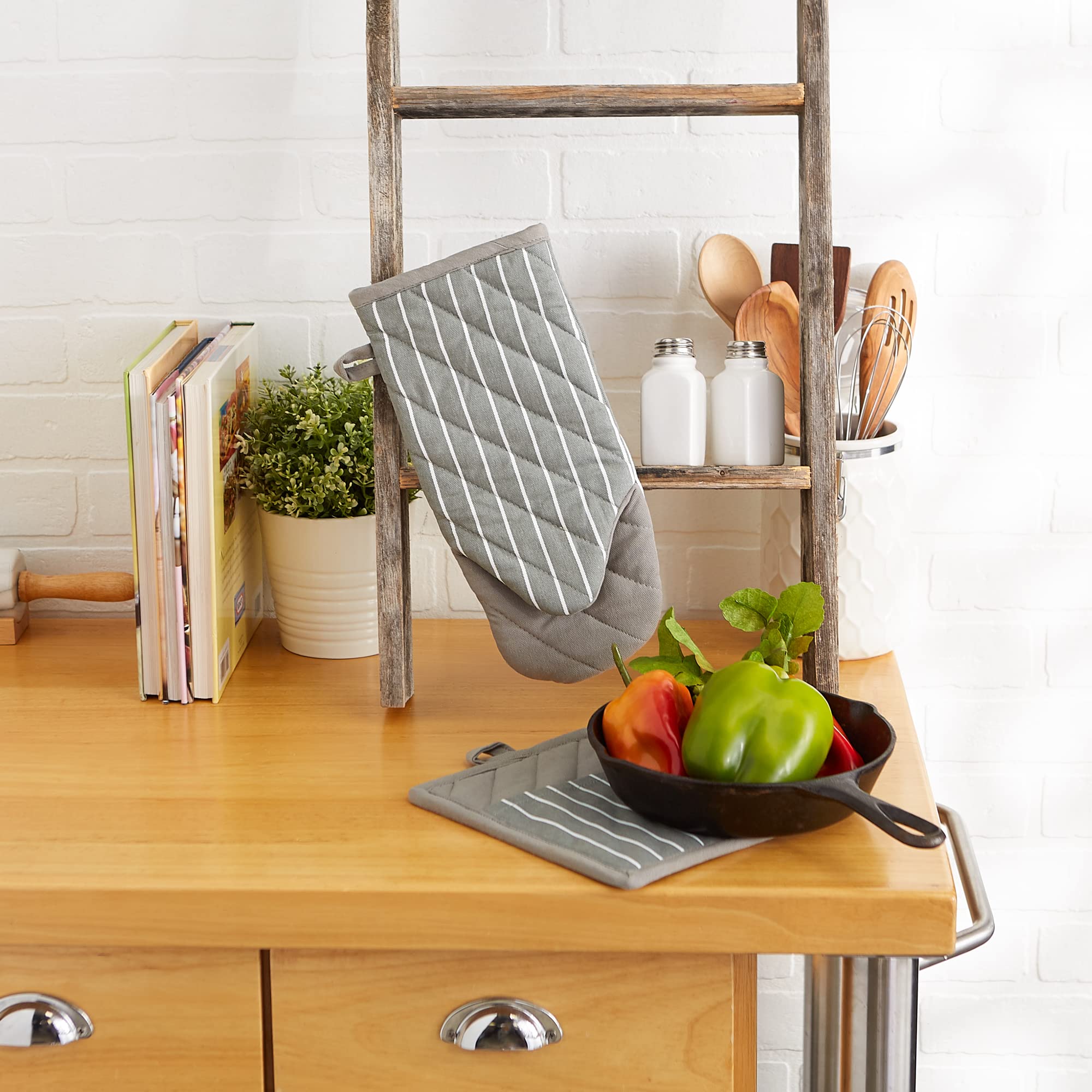 Professional Commercial Grade Chef Stripe Kitchen Set in Gray - Perfect for Restaurants, Catering & Home Cooking